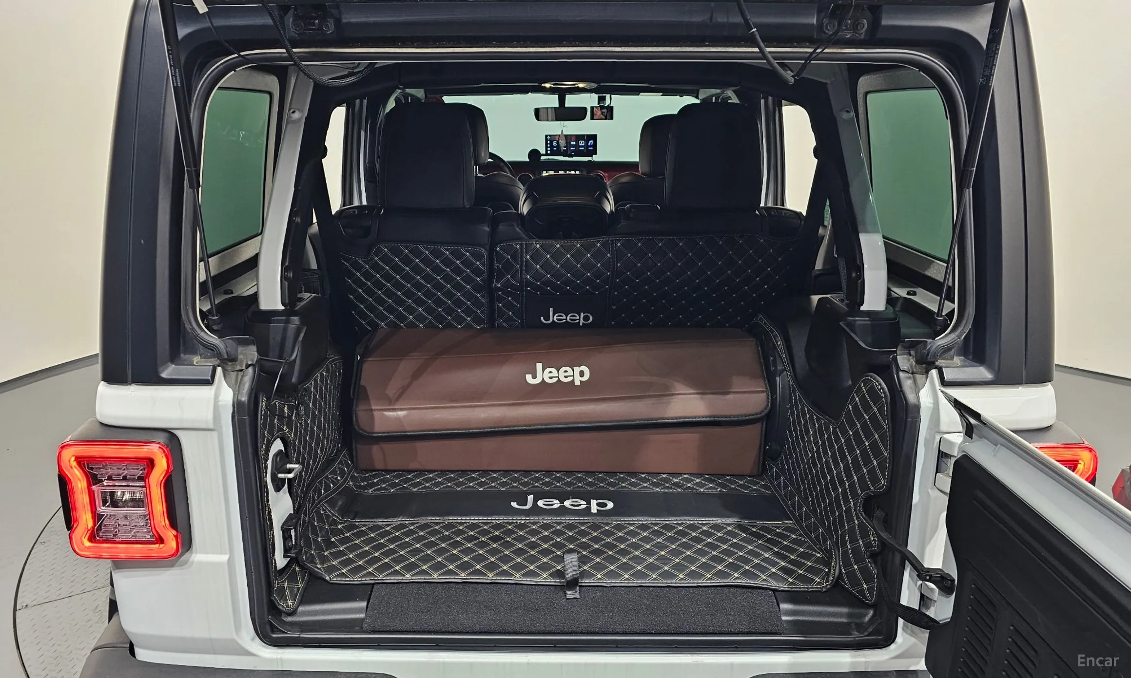 Jeep Wrangler (JL) превью 17