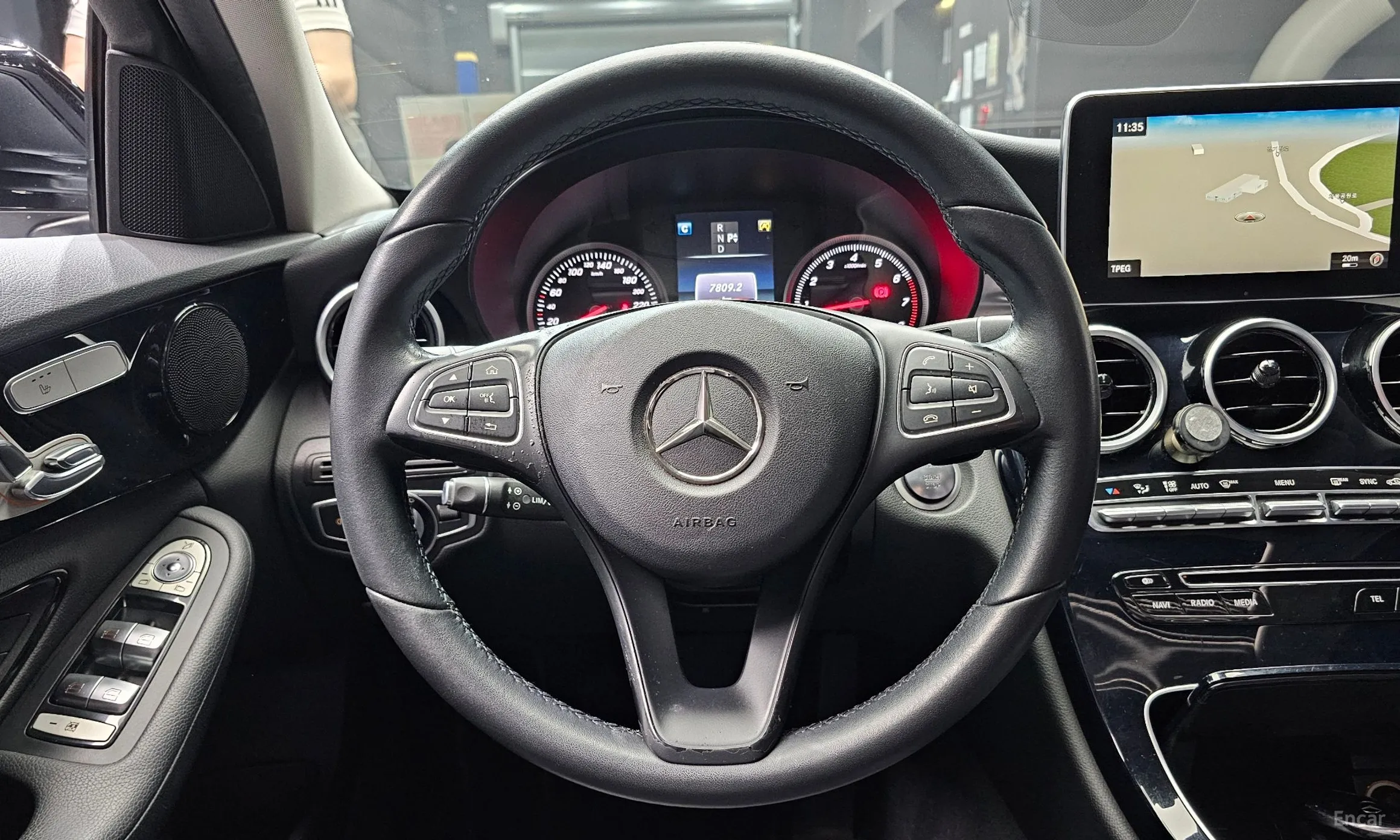 Mercedes Benz C-Class W205 превью 13