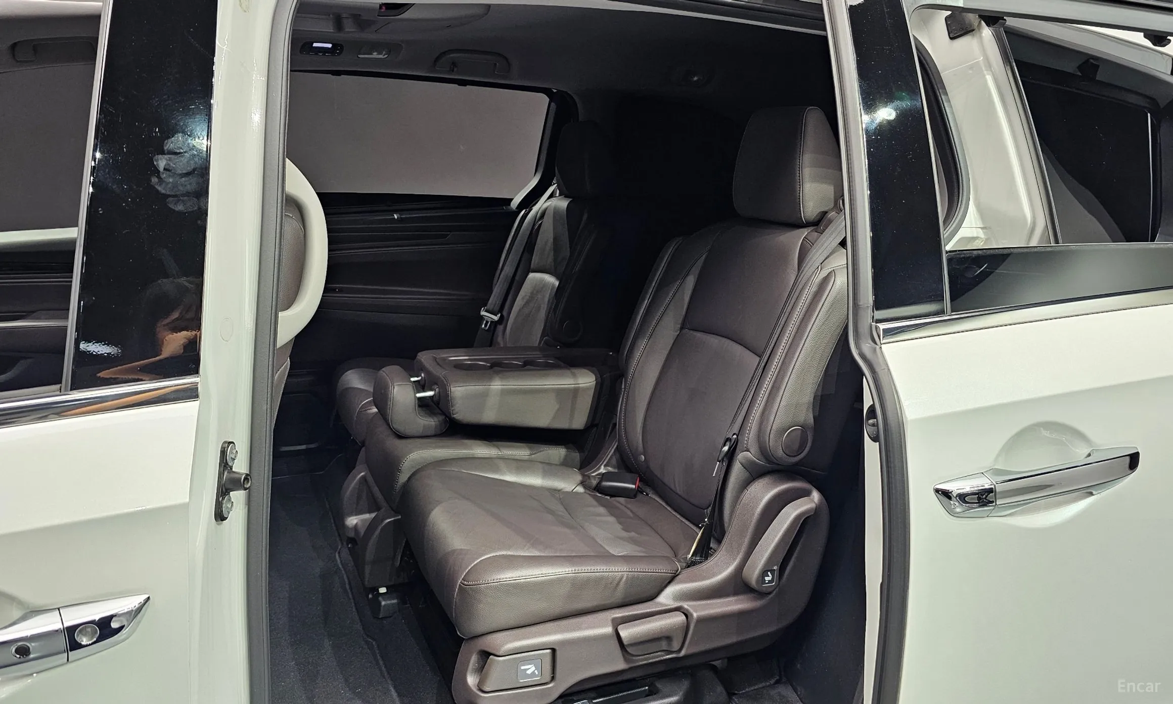 Honda Odyssey превью 11
