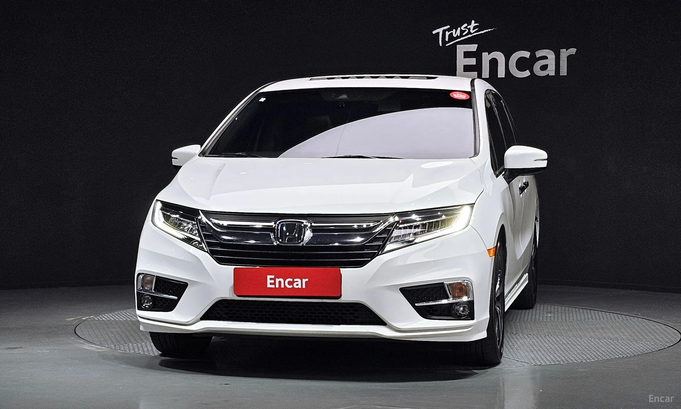 Honda Odyssey превью 3