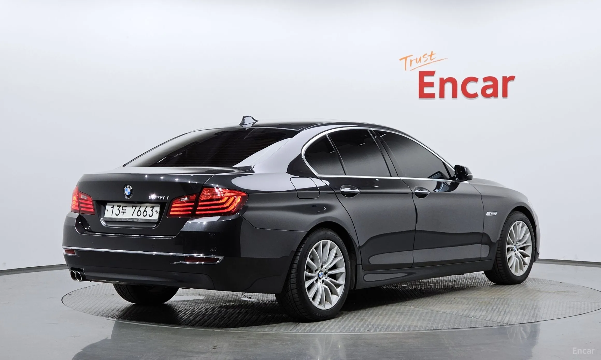 BMW 5 Series (F10) превью 2