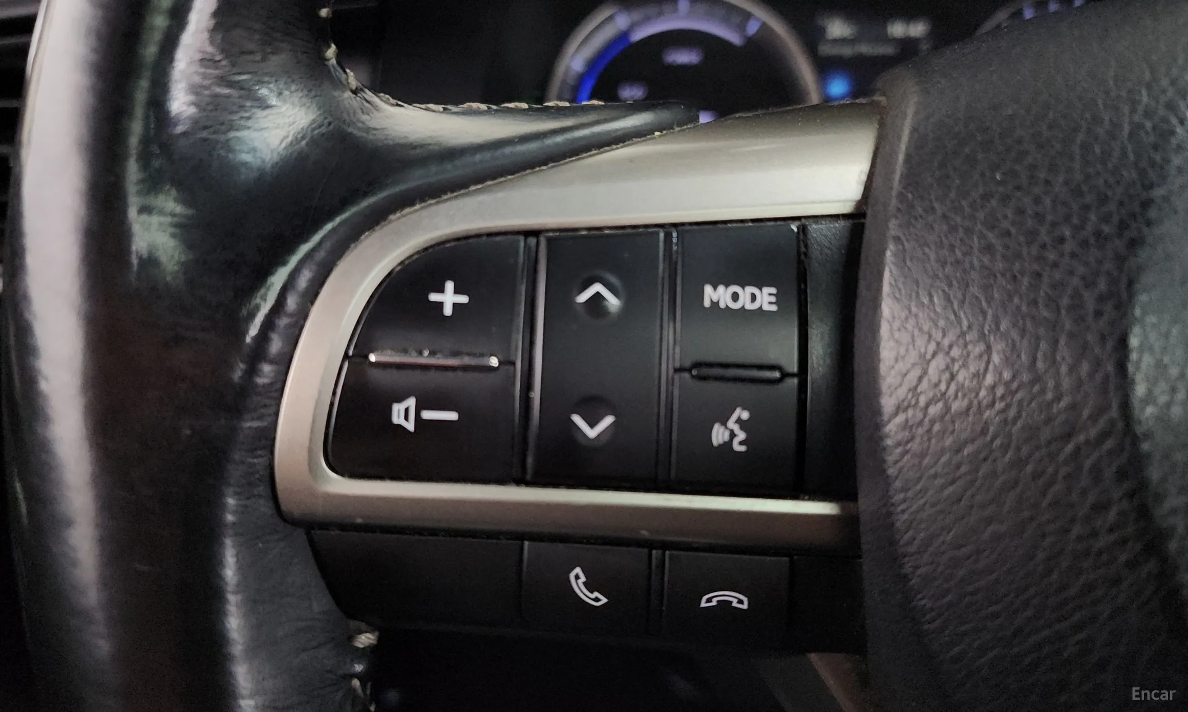 Lexus New ES300h превью 16