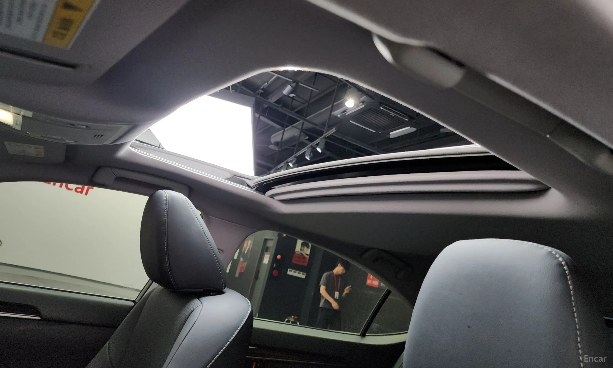 Lexus New ES300h превью 18