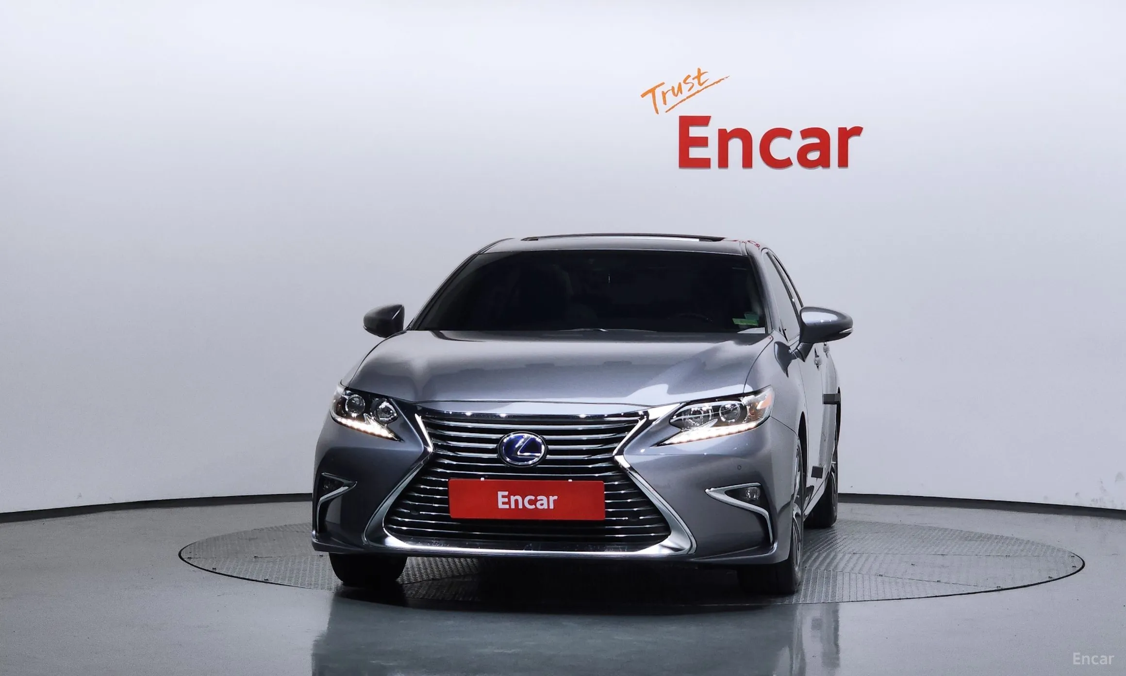 Lexus New ES300h превью 3