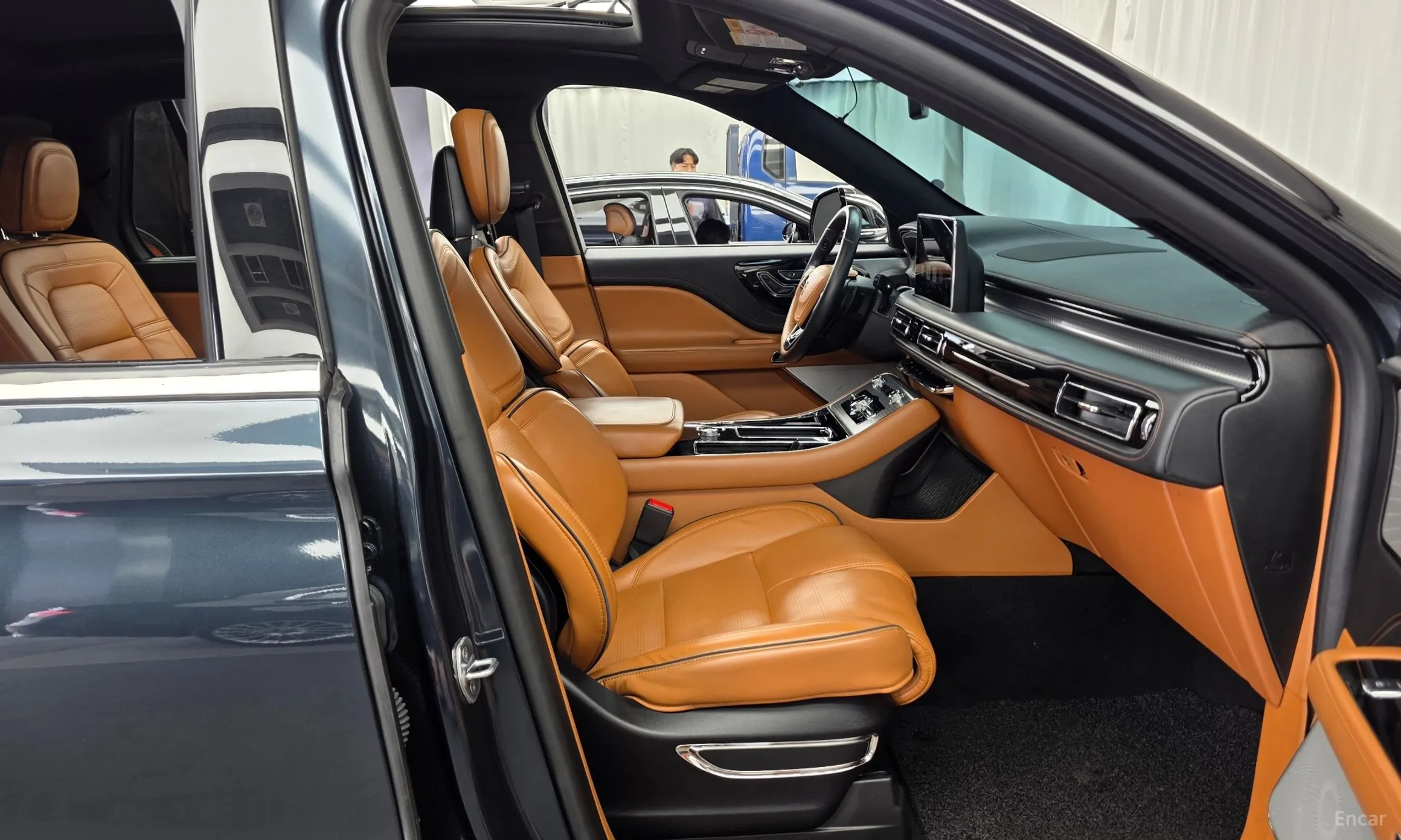Lincoln Aviator 2nd Generation превью 11