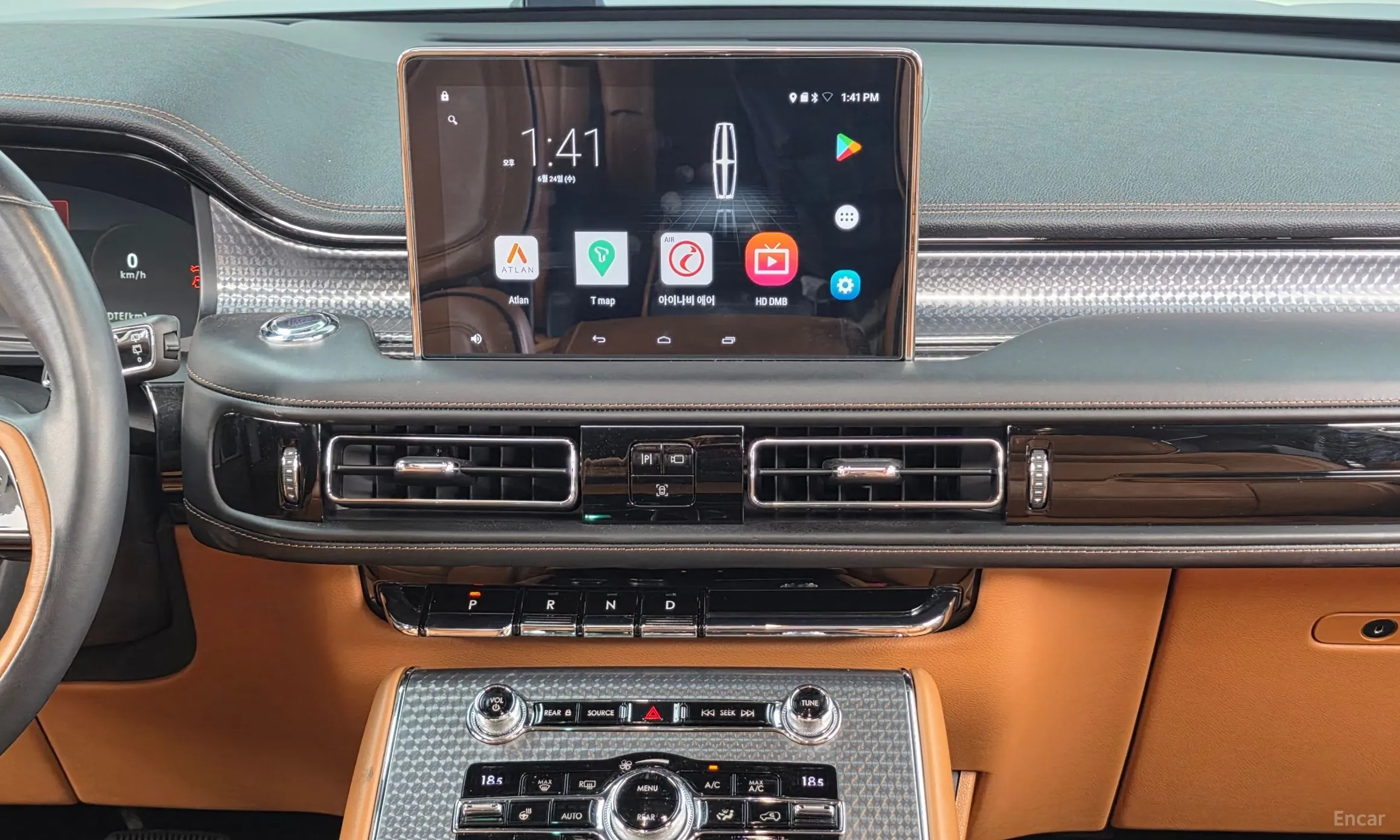 Lincoln Aviator 2nd Generation превью 14
