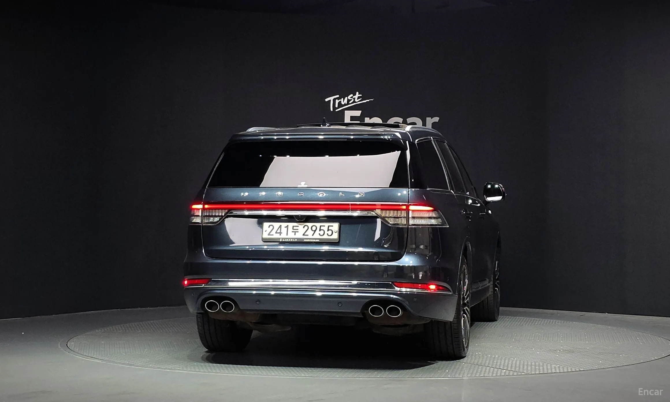 Lincoln Aviator 2nd Generation превью 4