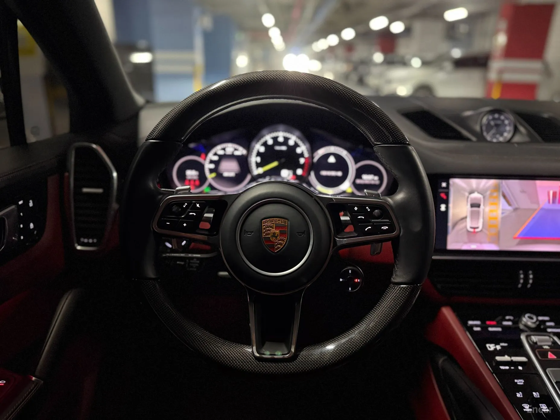 Porsche Cayenne (PO536) превью 8