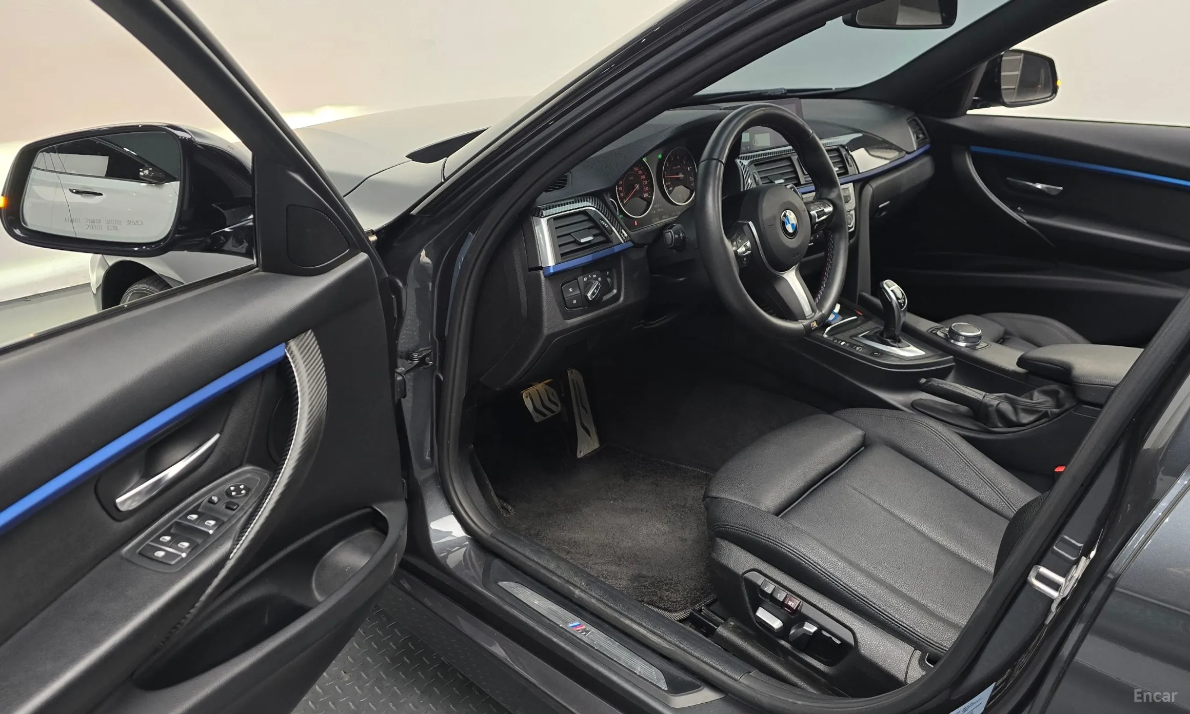 BMW 3 Series (F30) превью 10