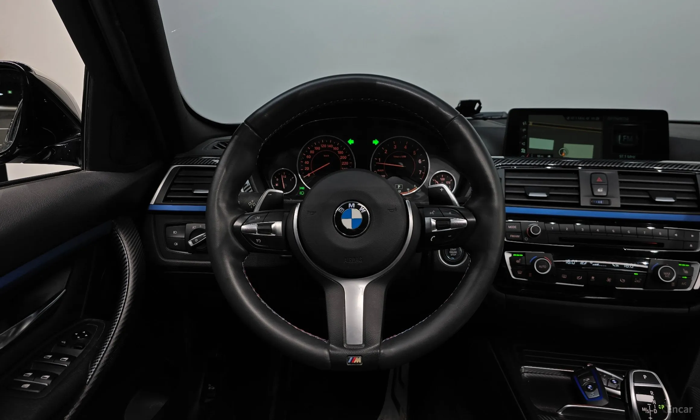 BMW 3 Series (F30) превью 12
