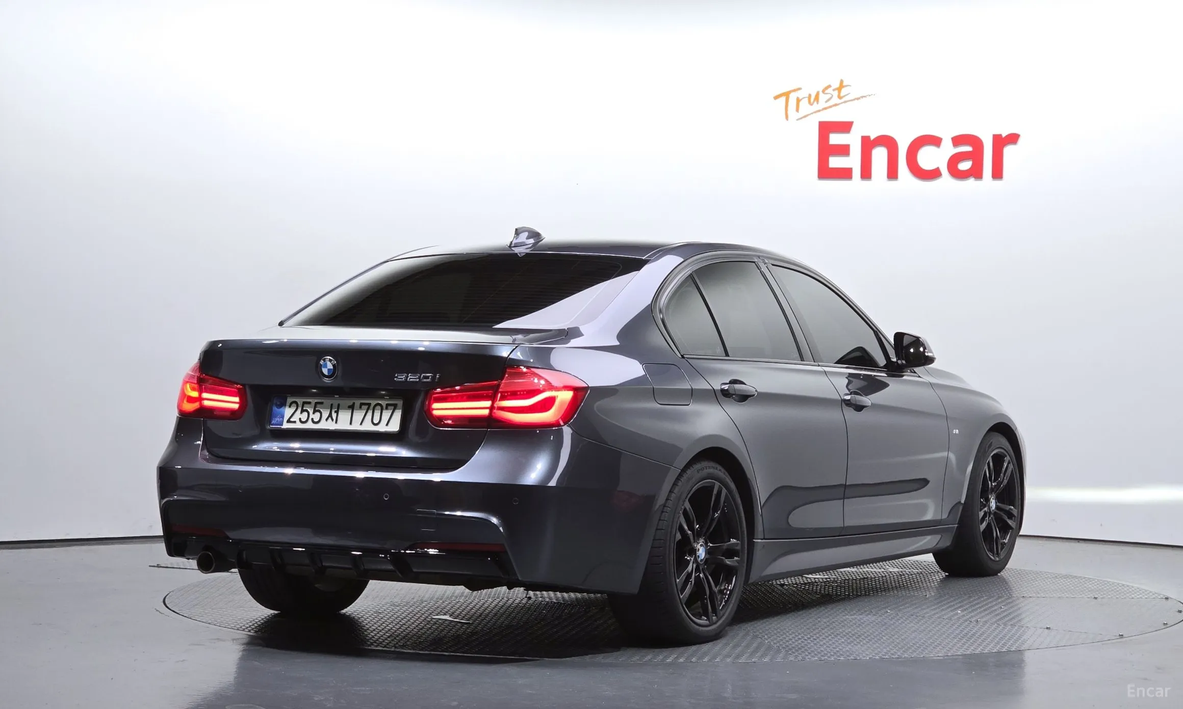BMW 3 Series (F30)