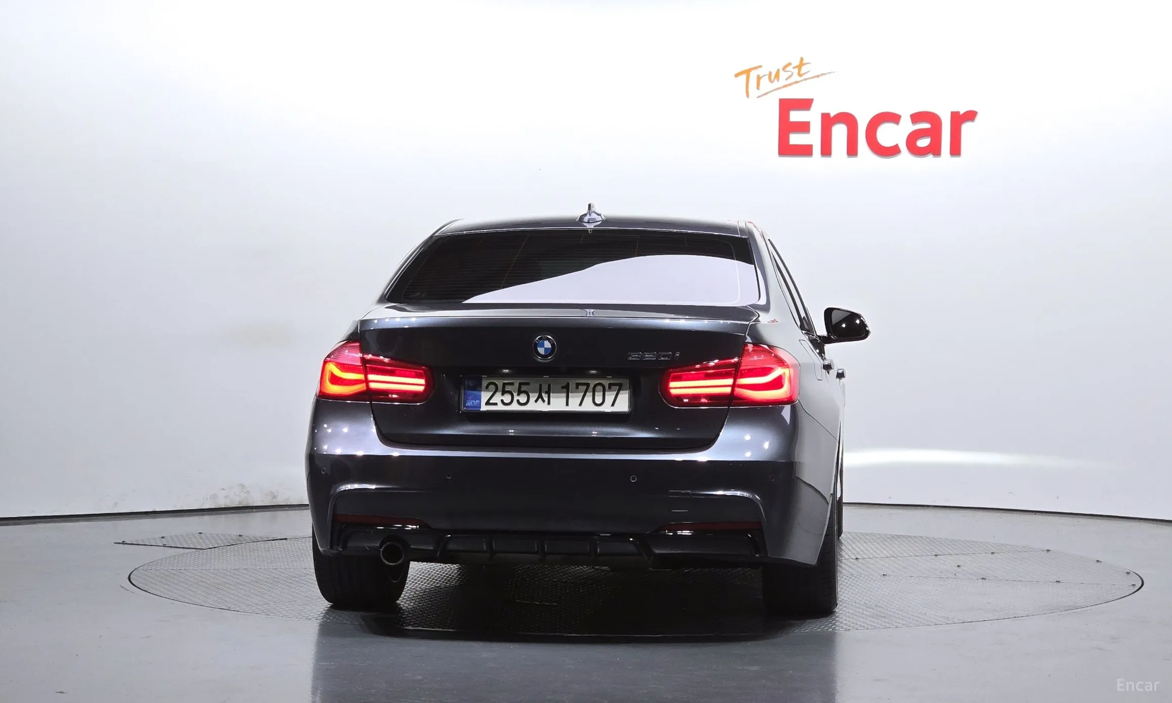 BMW 3 Series (F30) превью 4