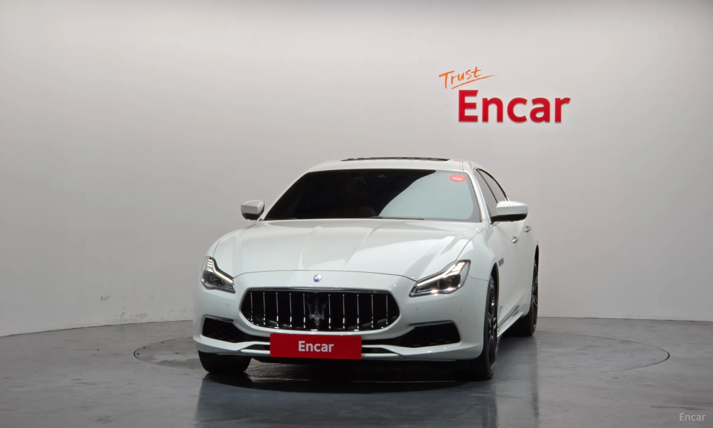 Maserati Quattroporte превью 3