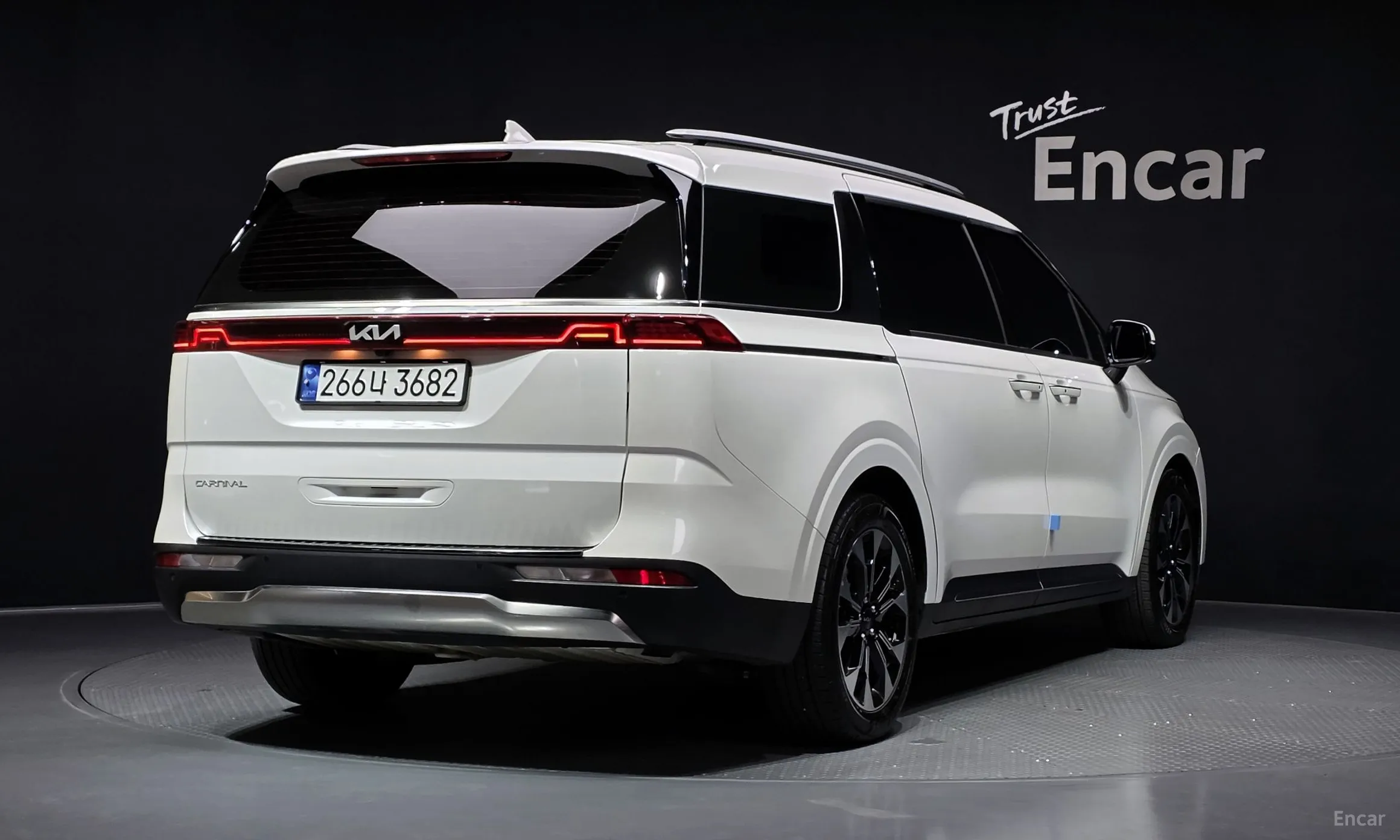 Kia Carnival Gen 4 превью 2