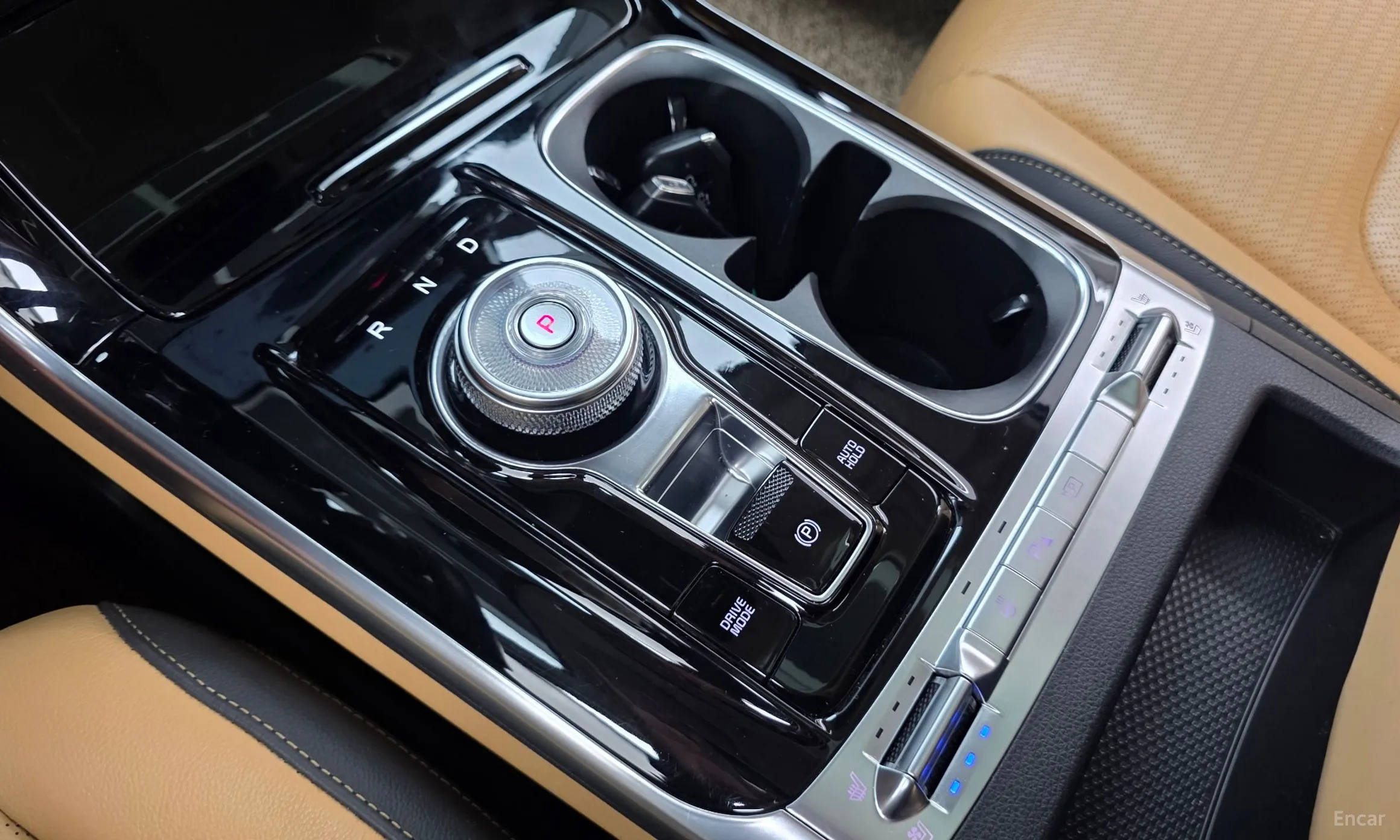 Kia Carnival Gen 4 превью 9