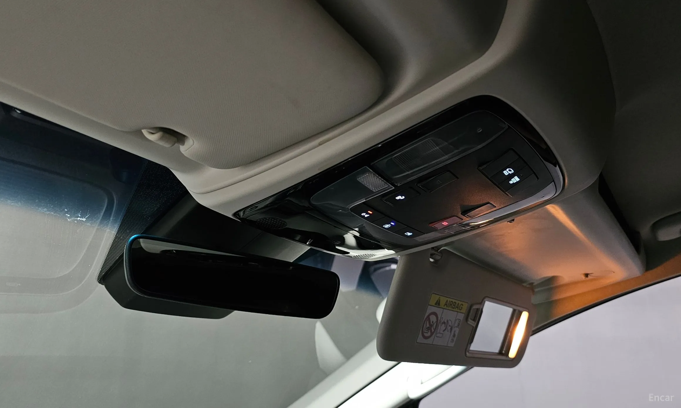 Hyundai Staria превью 19