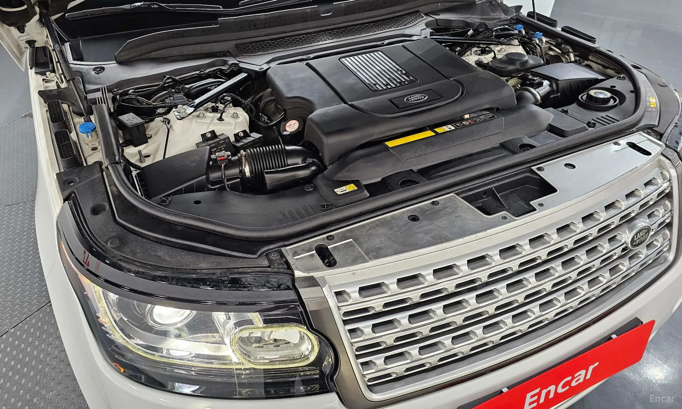 Land Rover Range Rover 4th Generation превью 6