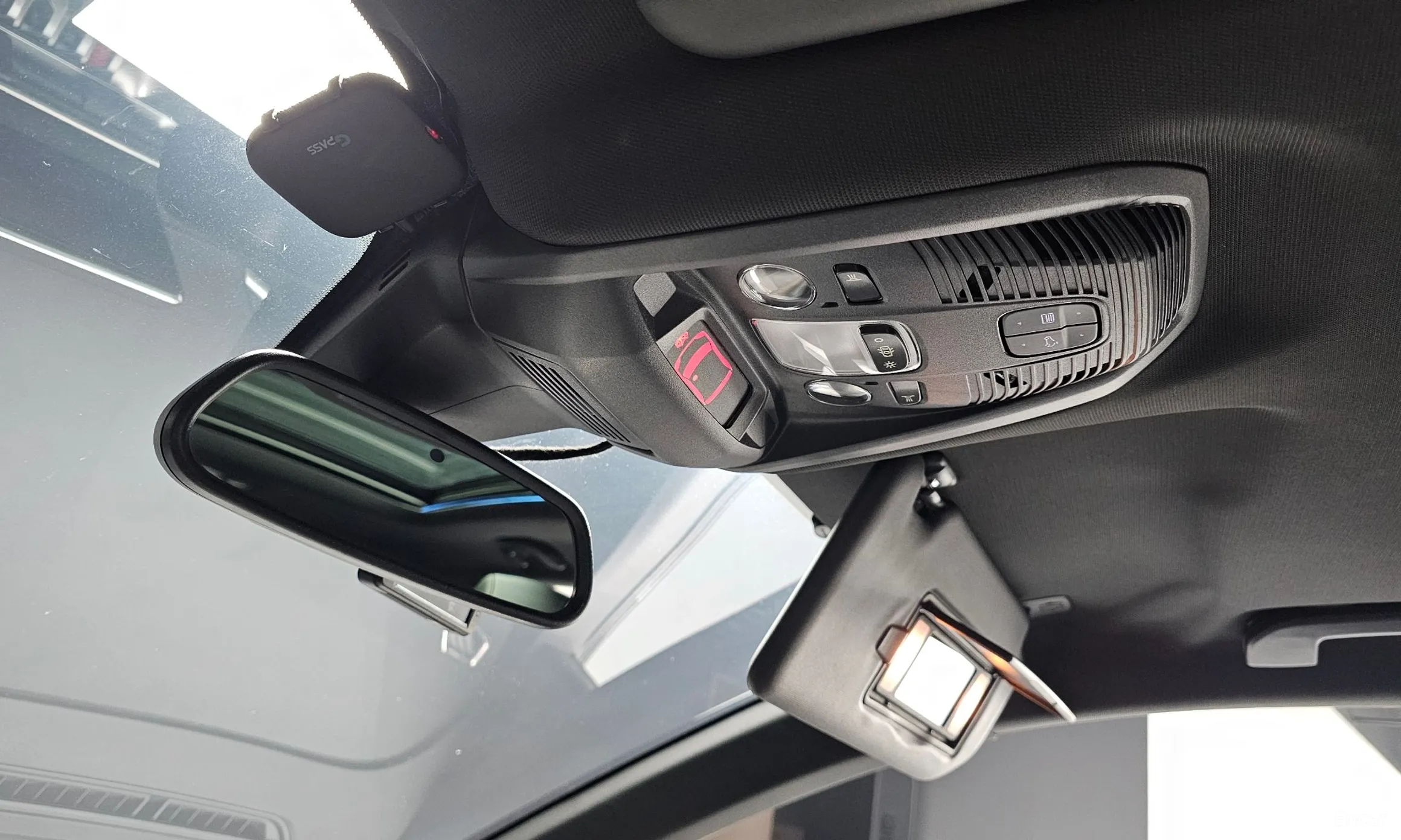 Peugeot 3008 2nd generation превью 18