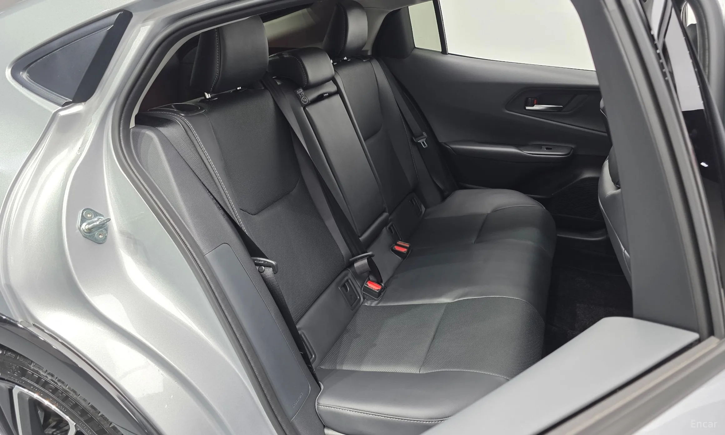 Toyota Prius 5th Generation превью 11