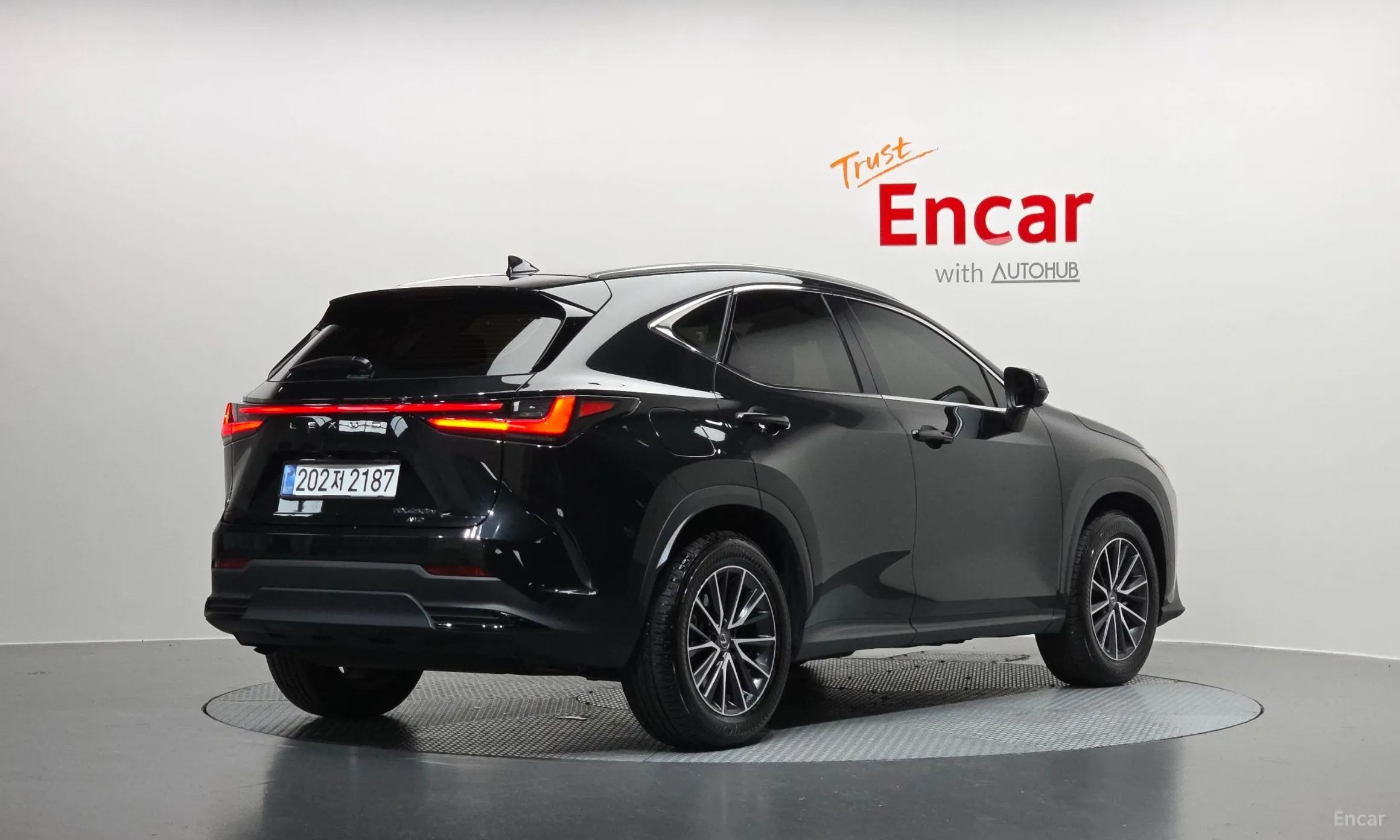 Lexus NX450h + 2nd Gen