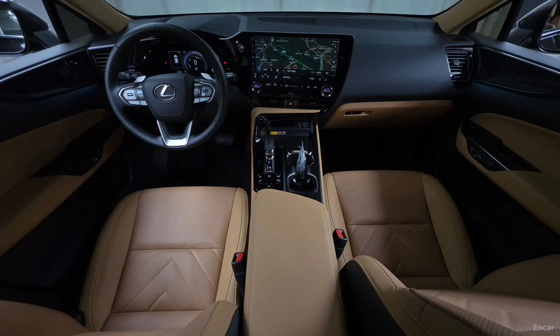 Lexus NX450h + 2nd Gen превью 7