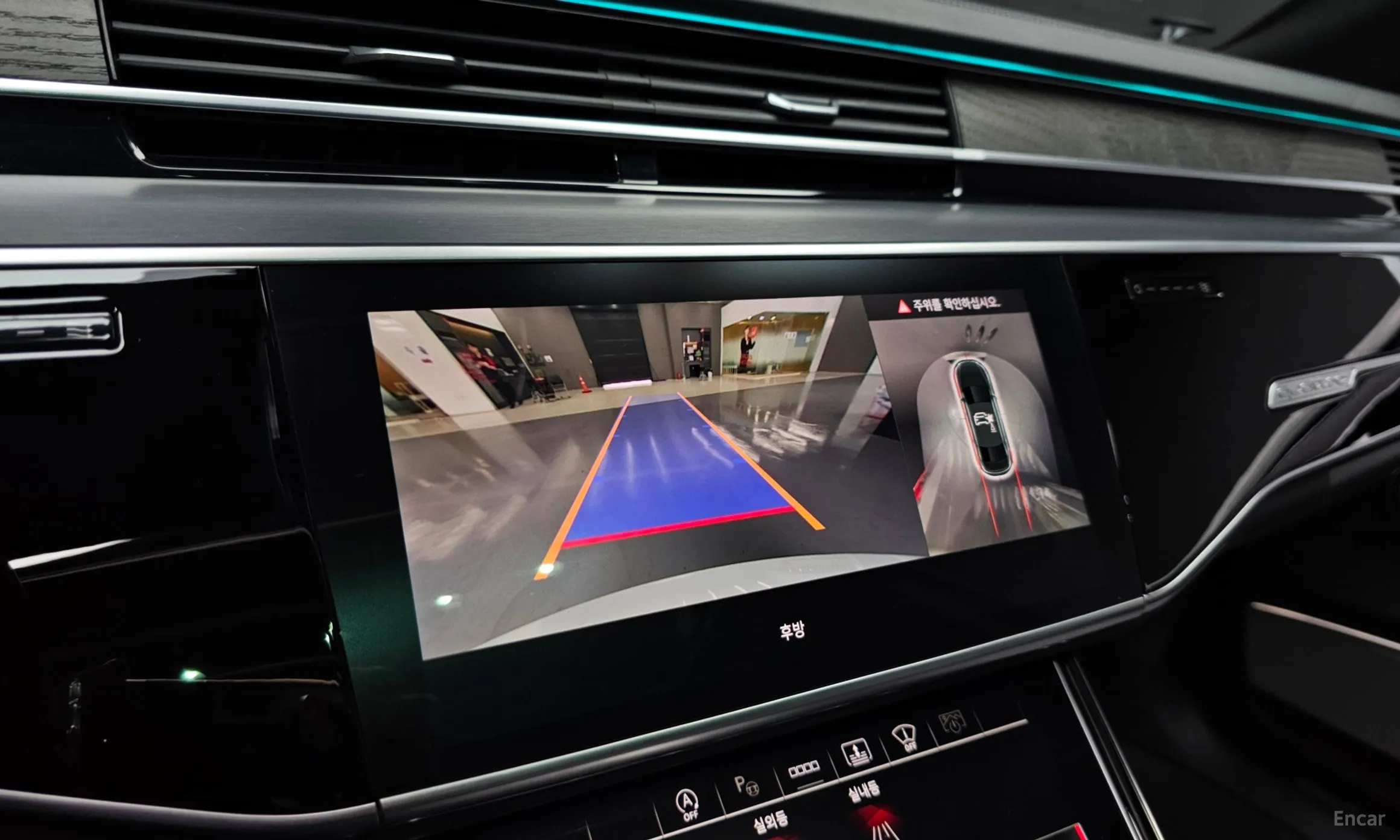 Audi A8 (D5) превью 14