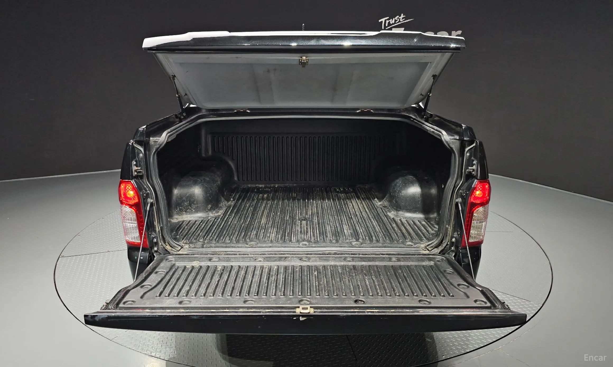 KG Mobility (SsangYong) Korando Sports превью 20