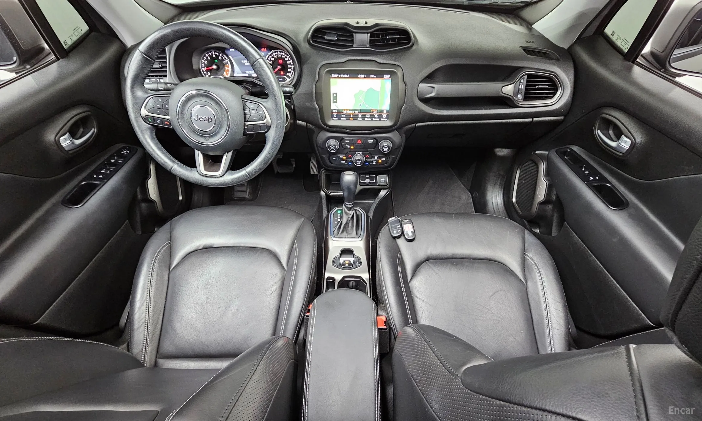 Jeep Renegade превью 7