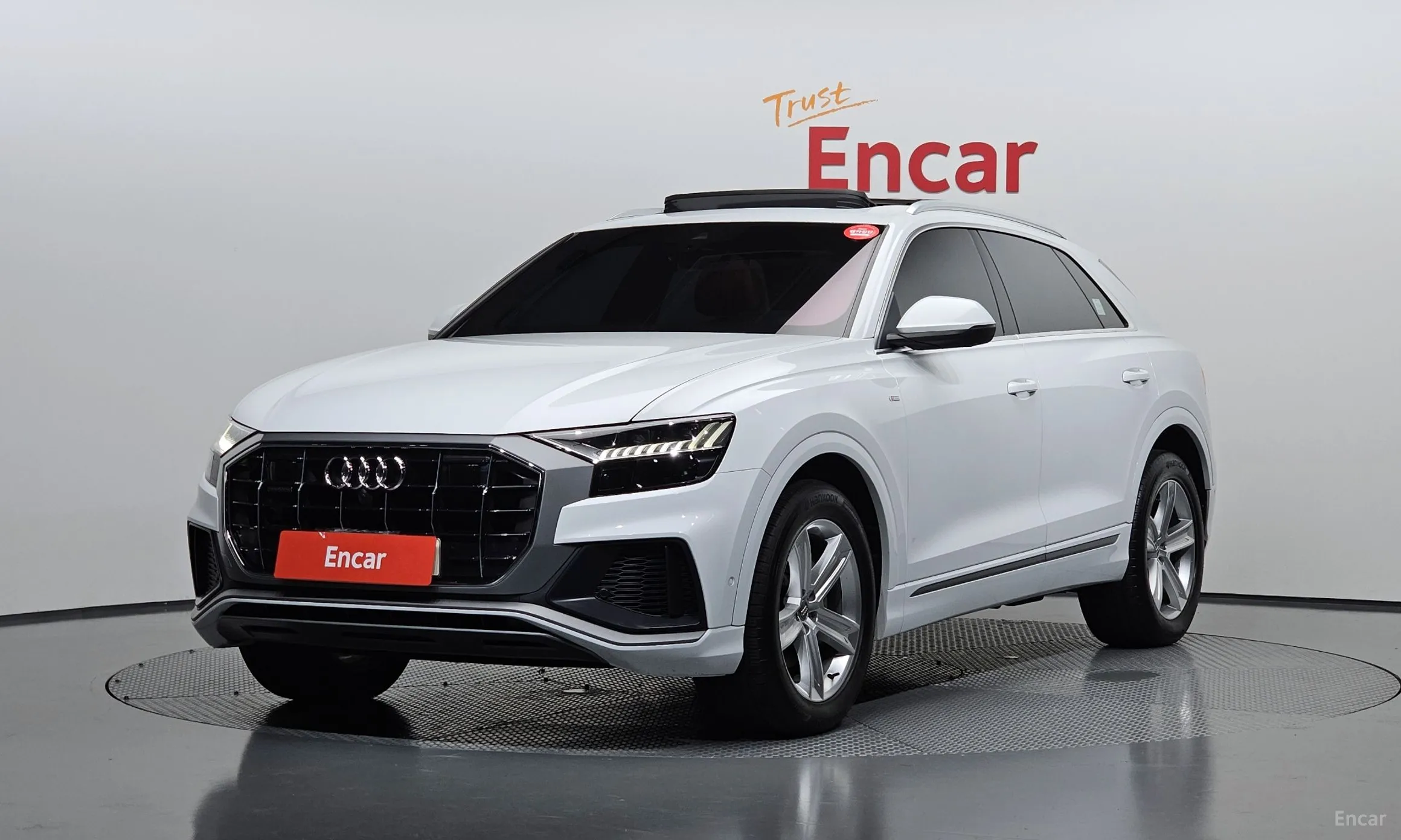 Audi Q8 (4M)