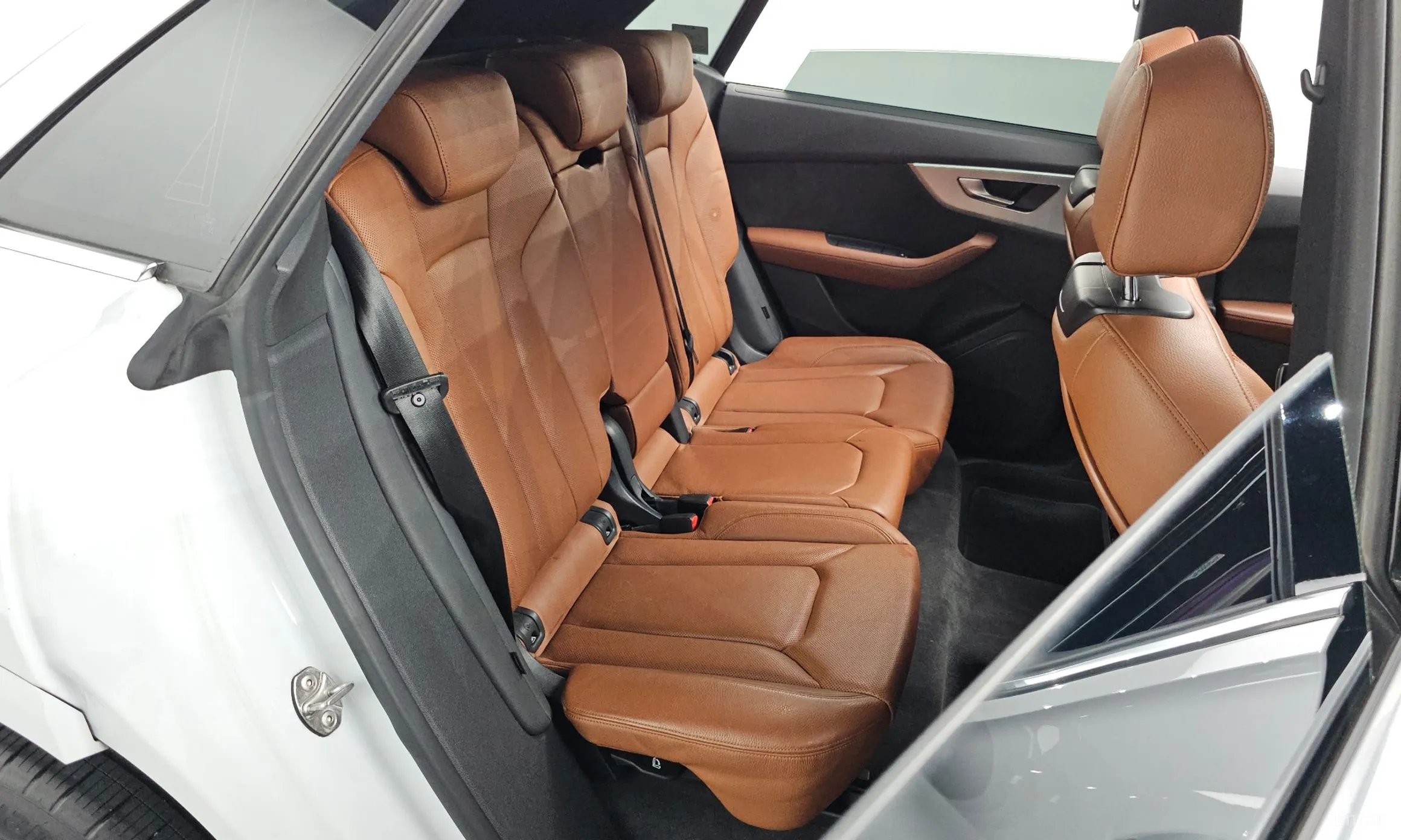 Audi Q8 (4M) превью 11