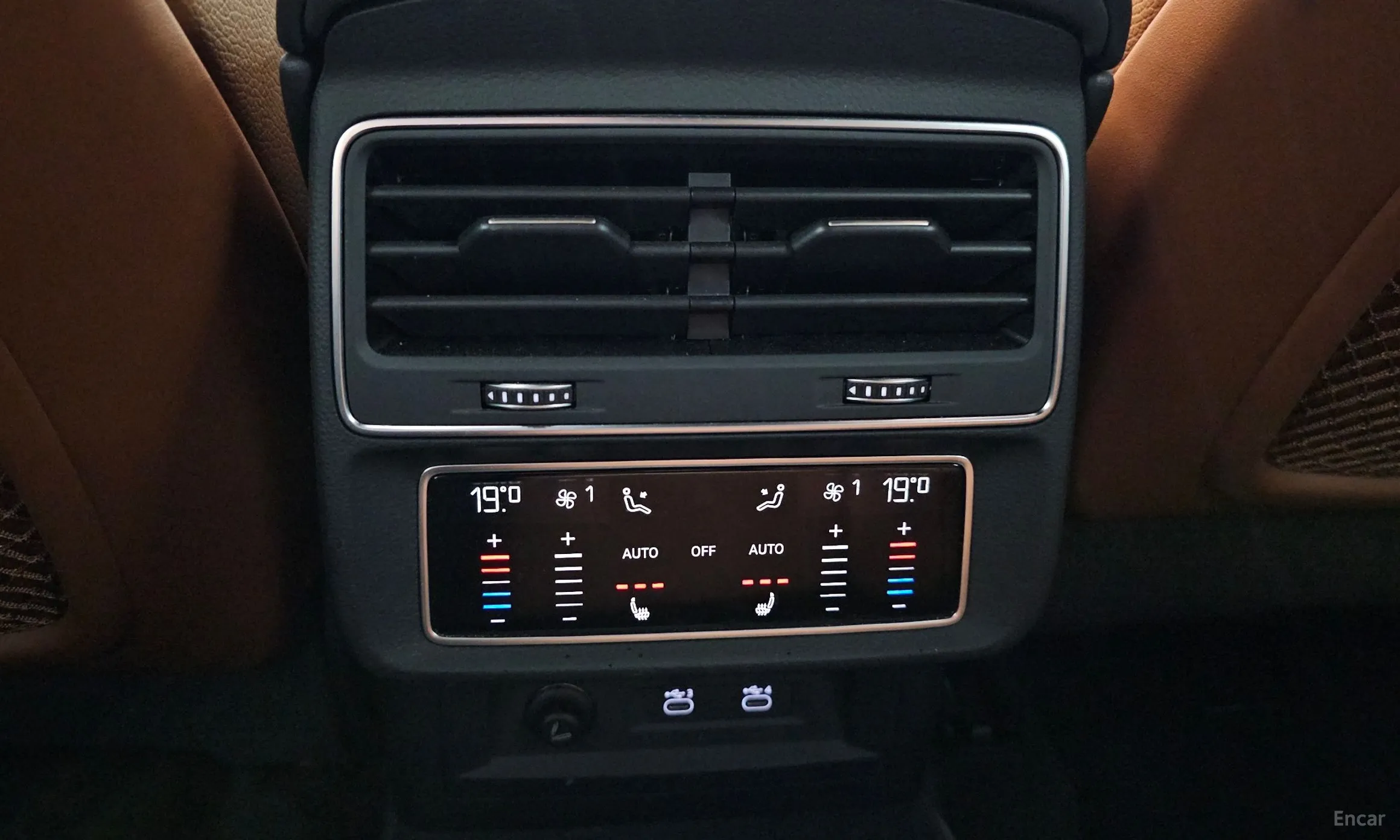 Audi Q8 (4M) превью 17