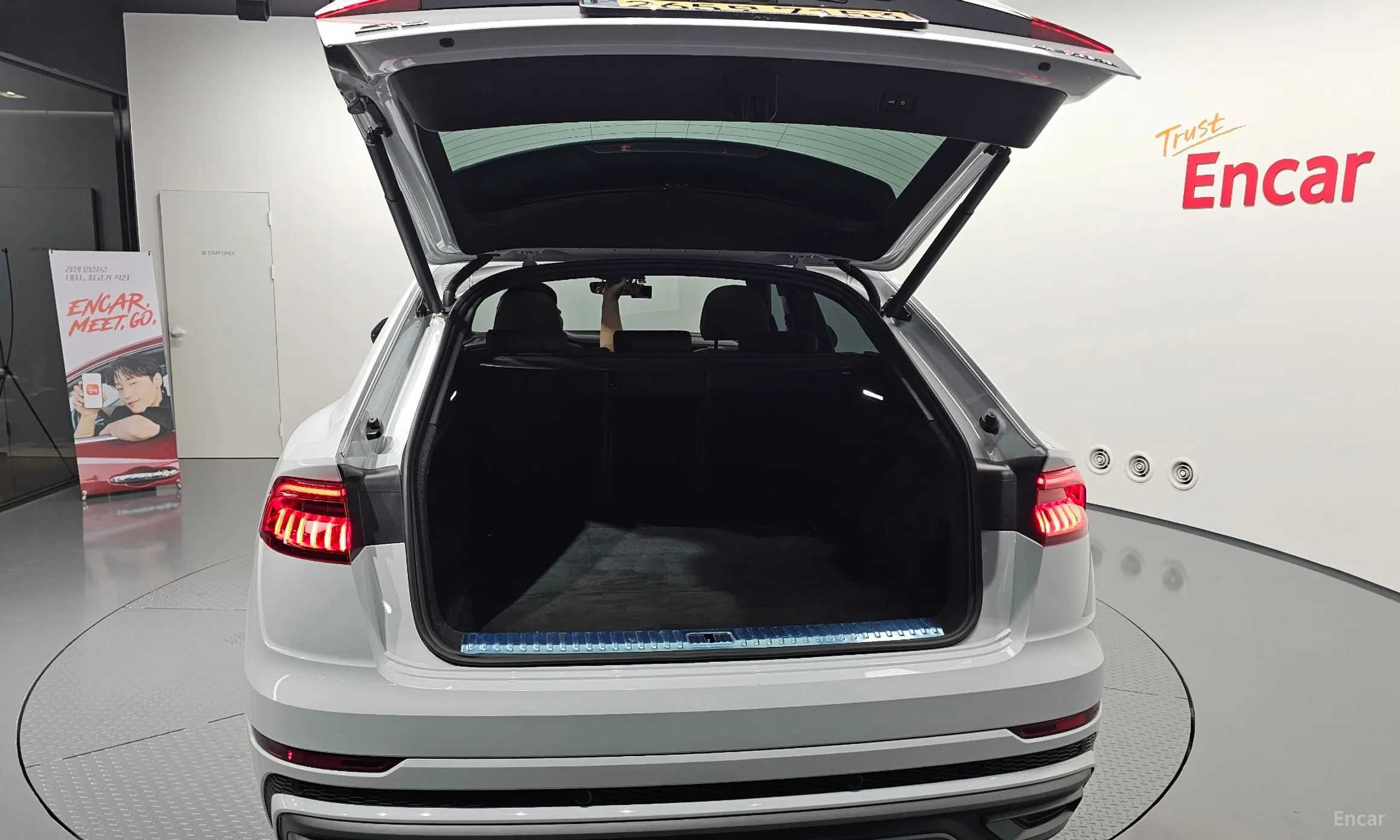 Audi Q8 (4M) превью 20