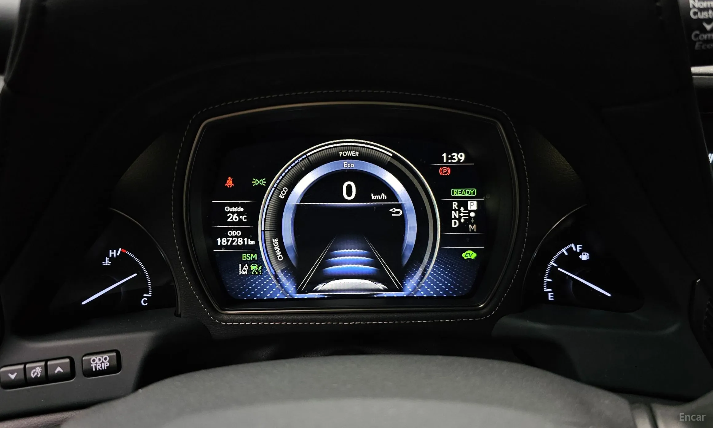 Lexus LS500h Gen 5 превью 8