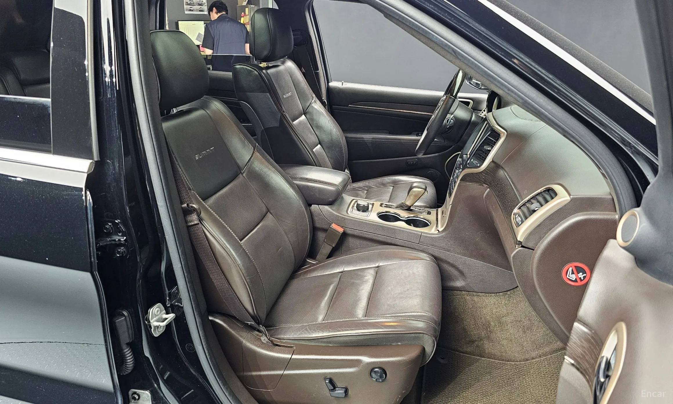 Jeep Grand Cherokee превью 11