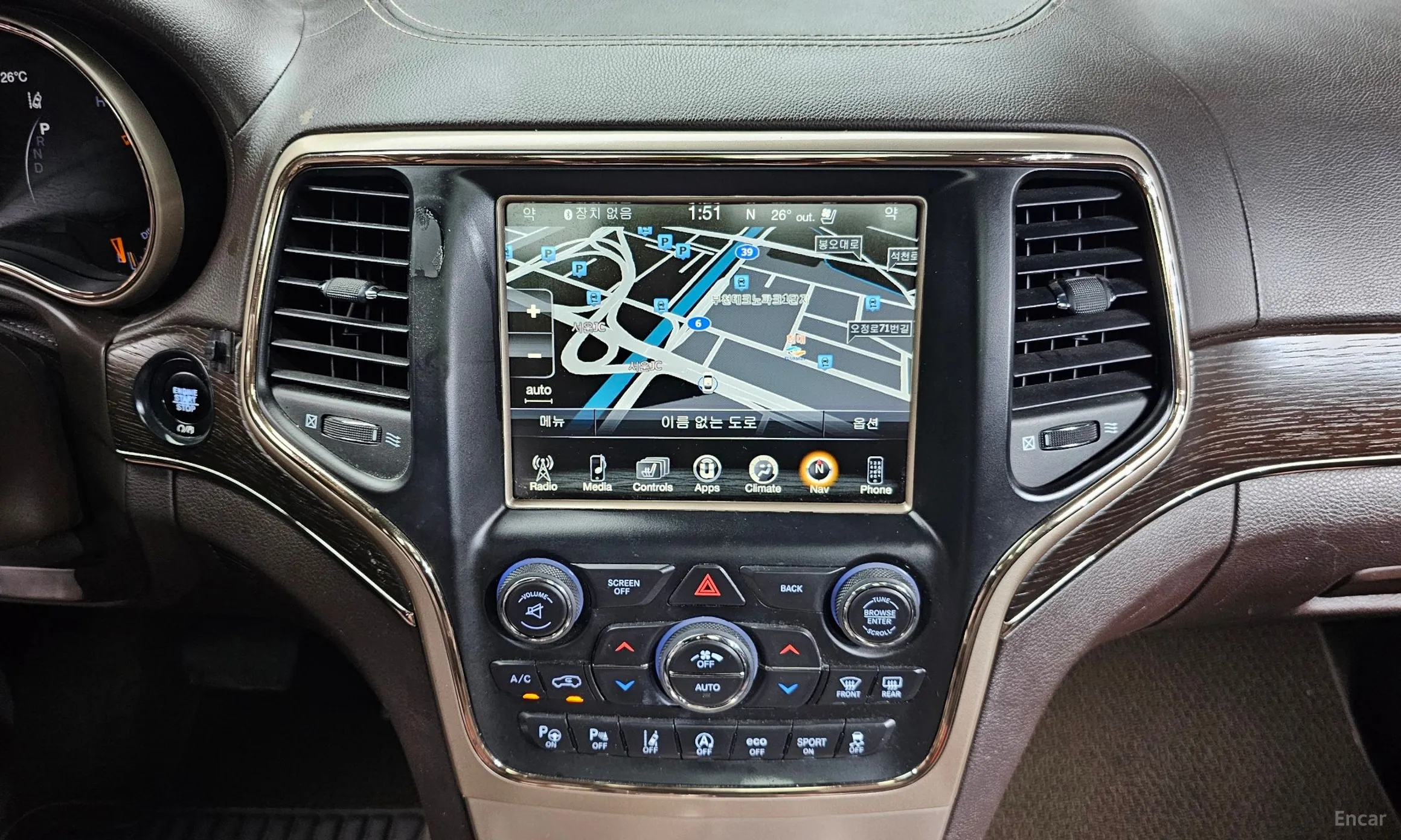 Jeep Grand Cherokee превью 14