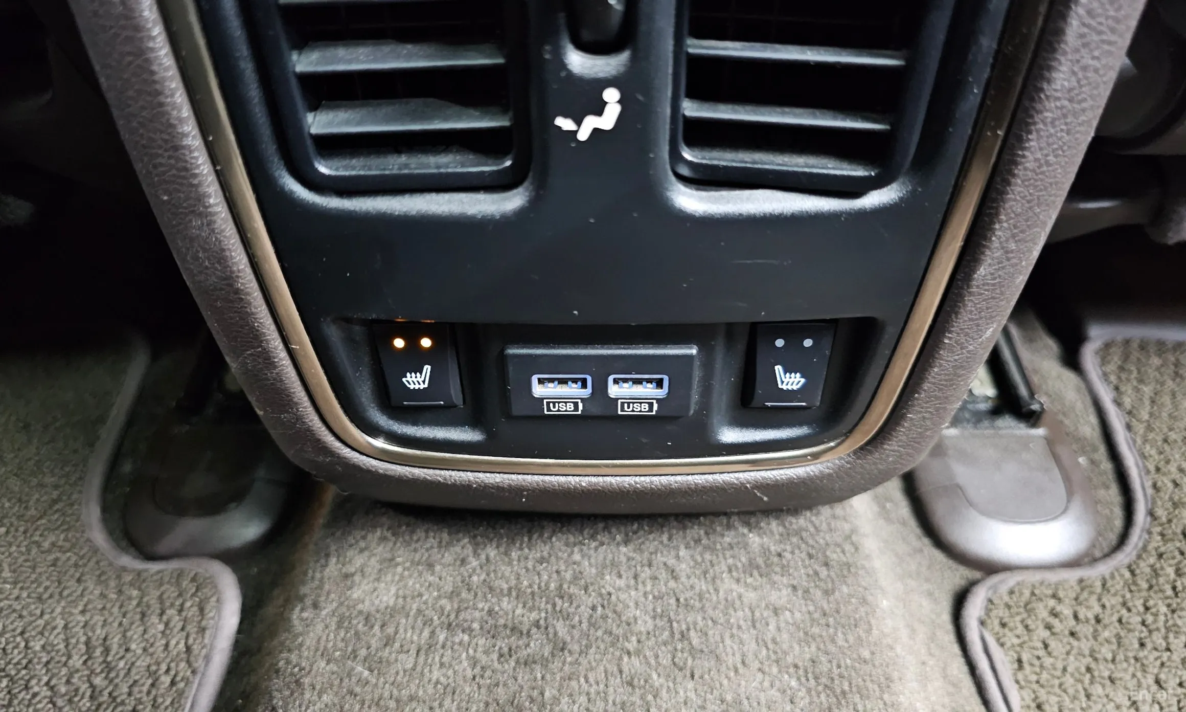 Jeep Grand Cherokee превью 19