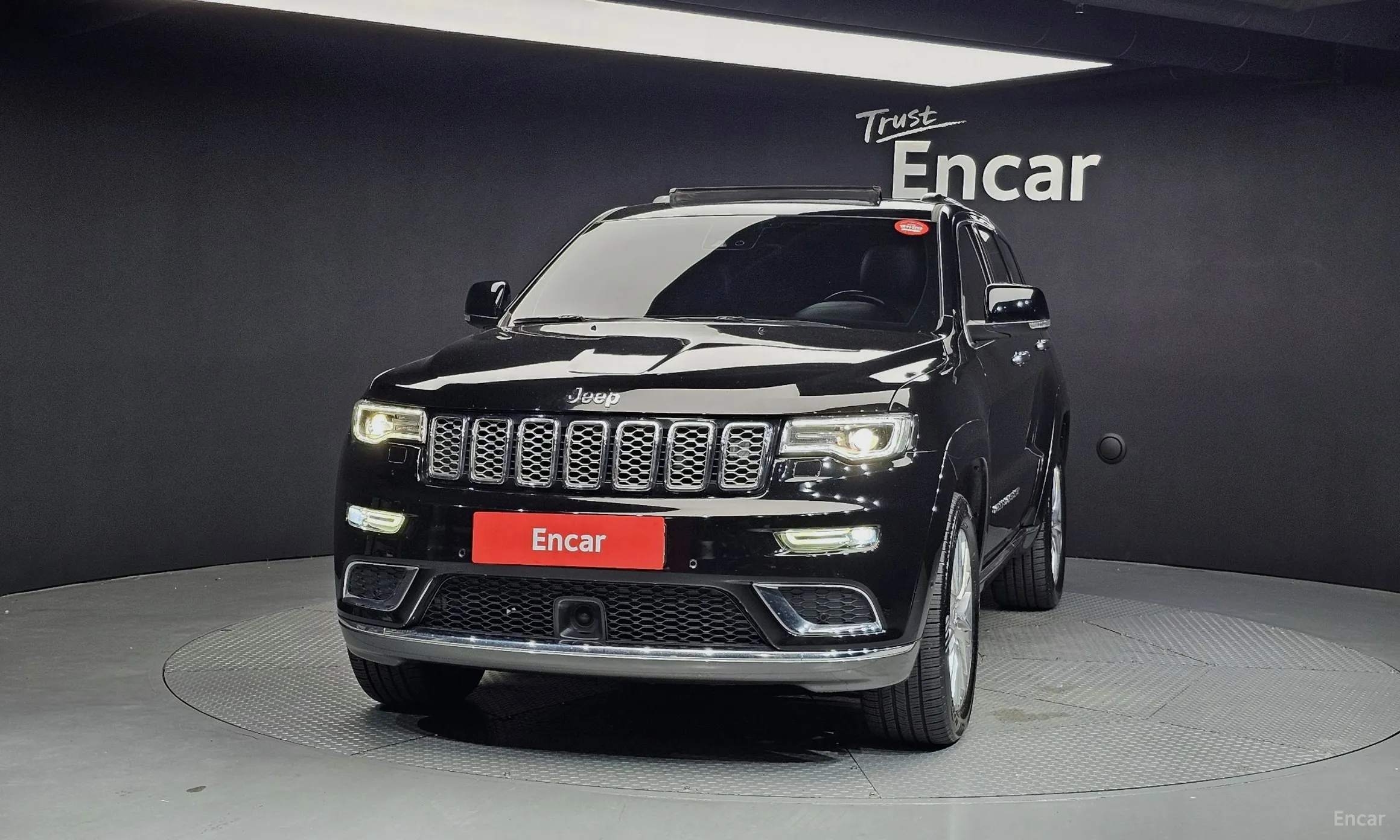Jeep Grand Cherokee превью 3