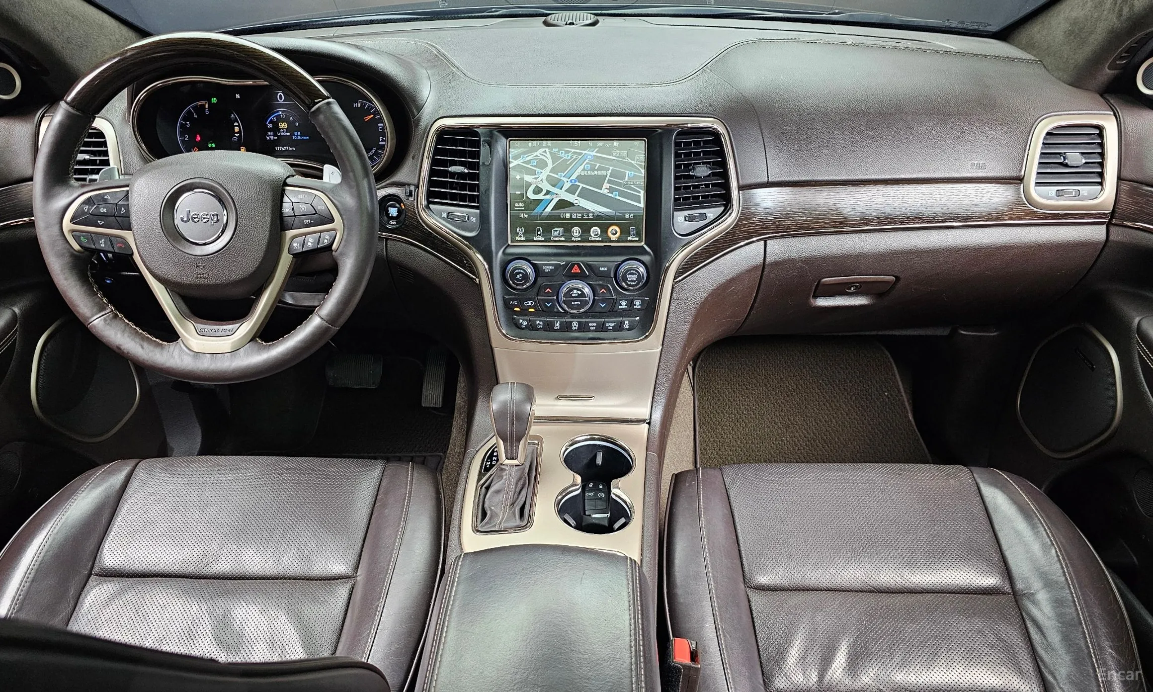 Jeep Grand Cherokee превью 7