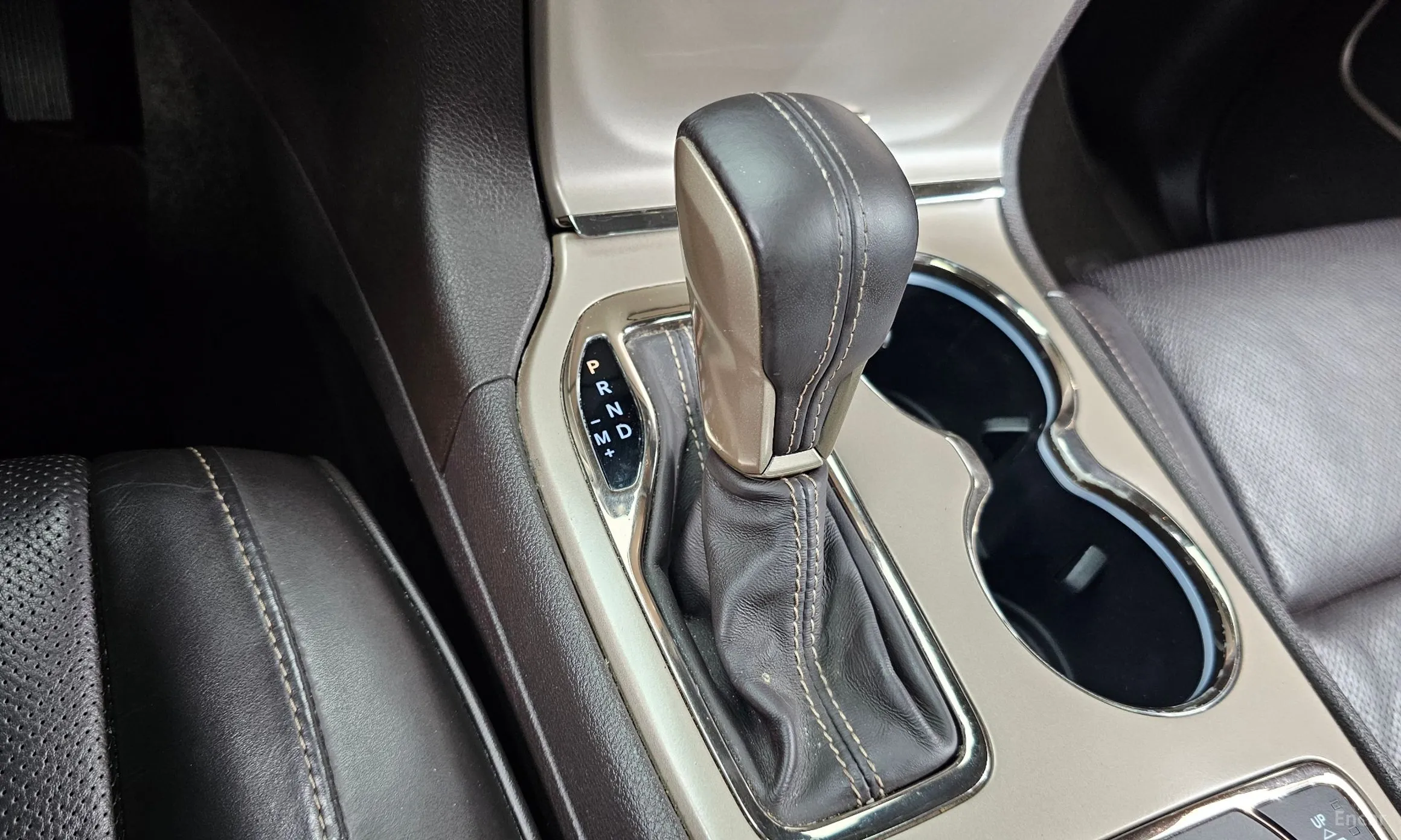 Jeep Grand Cherokee превью 9
