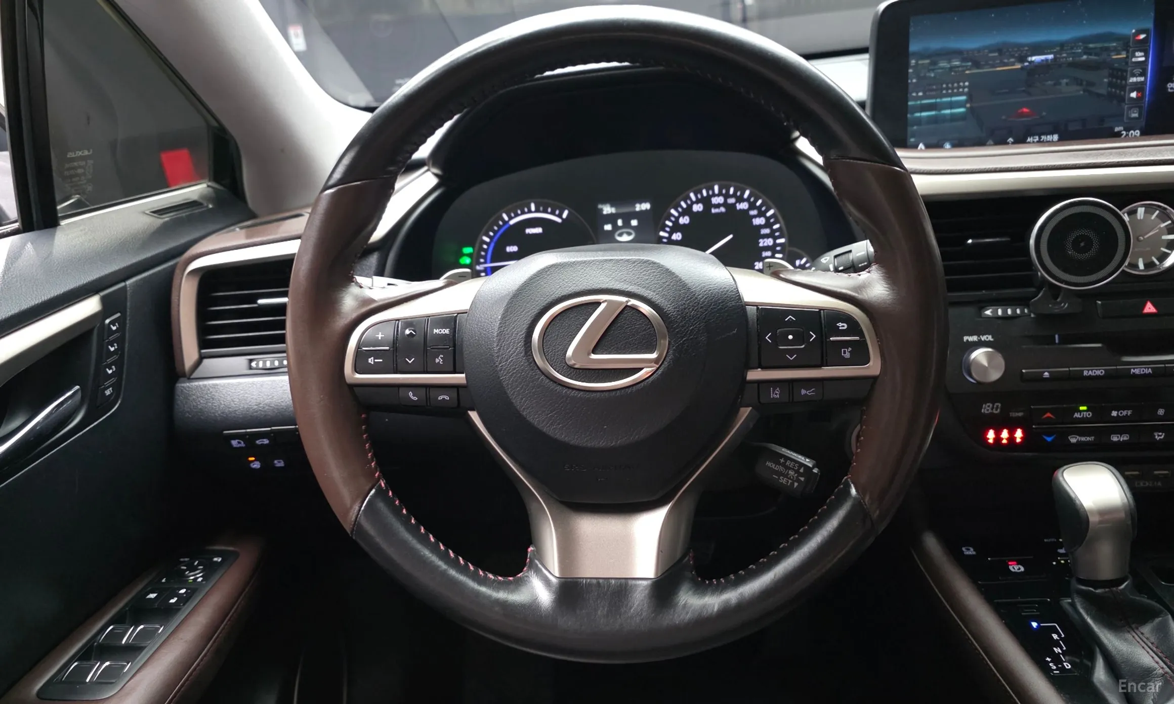 Lexus RX450h Gen 4 превью 13