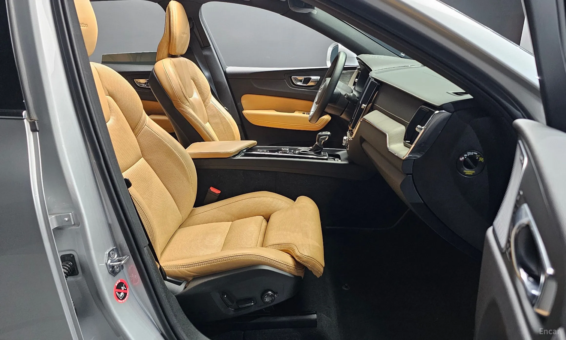 Volvo XC60 Gen 2 превью 11