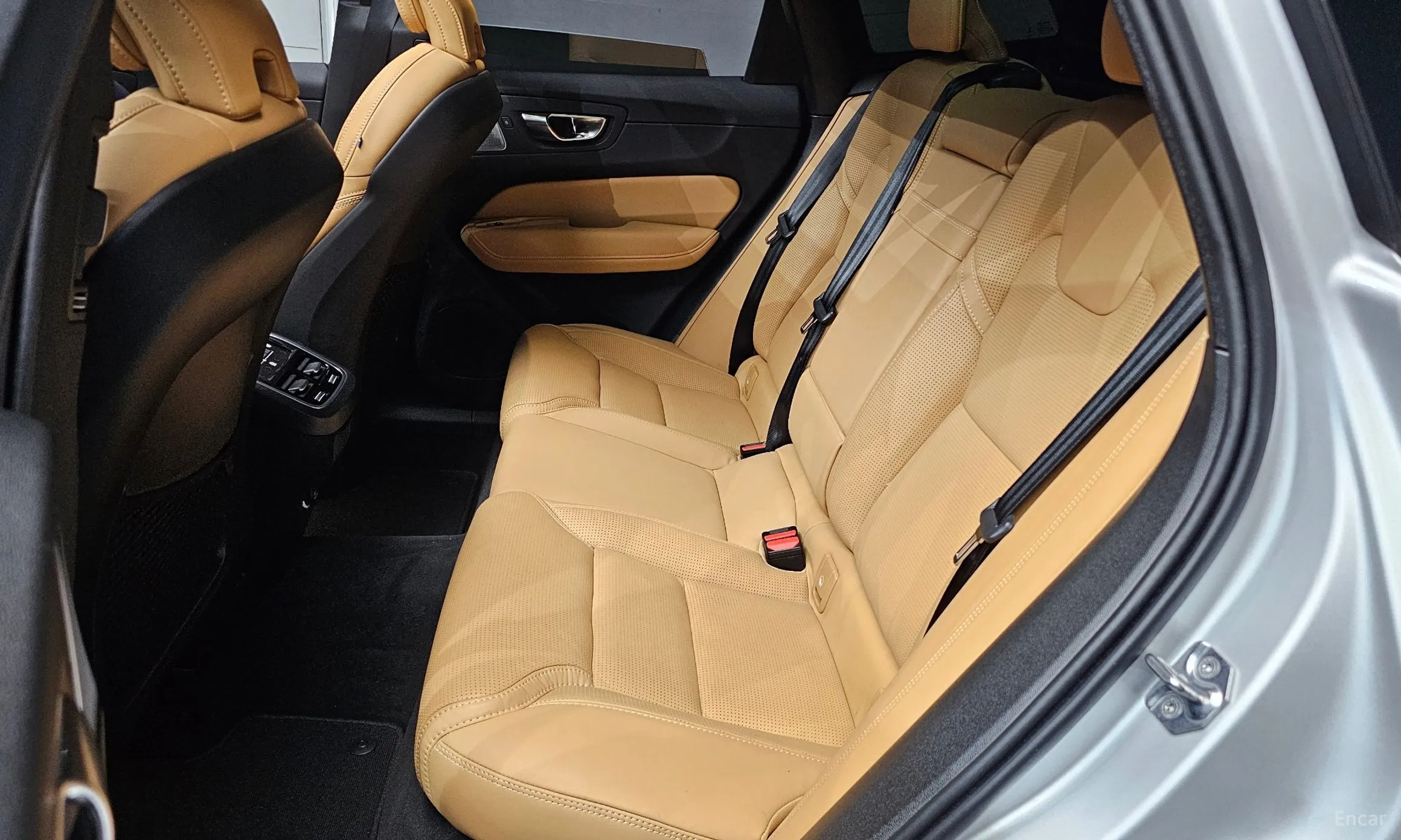 Volvo XC60 Gen 2 превью 12