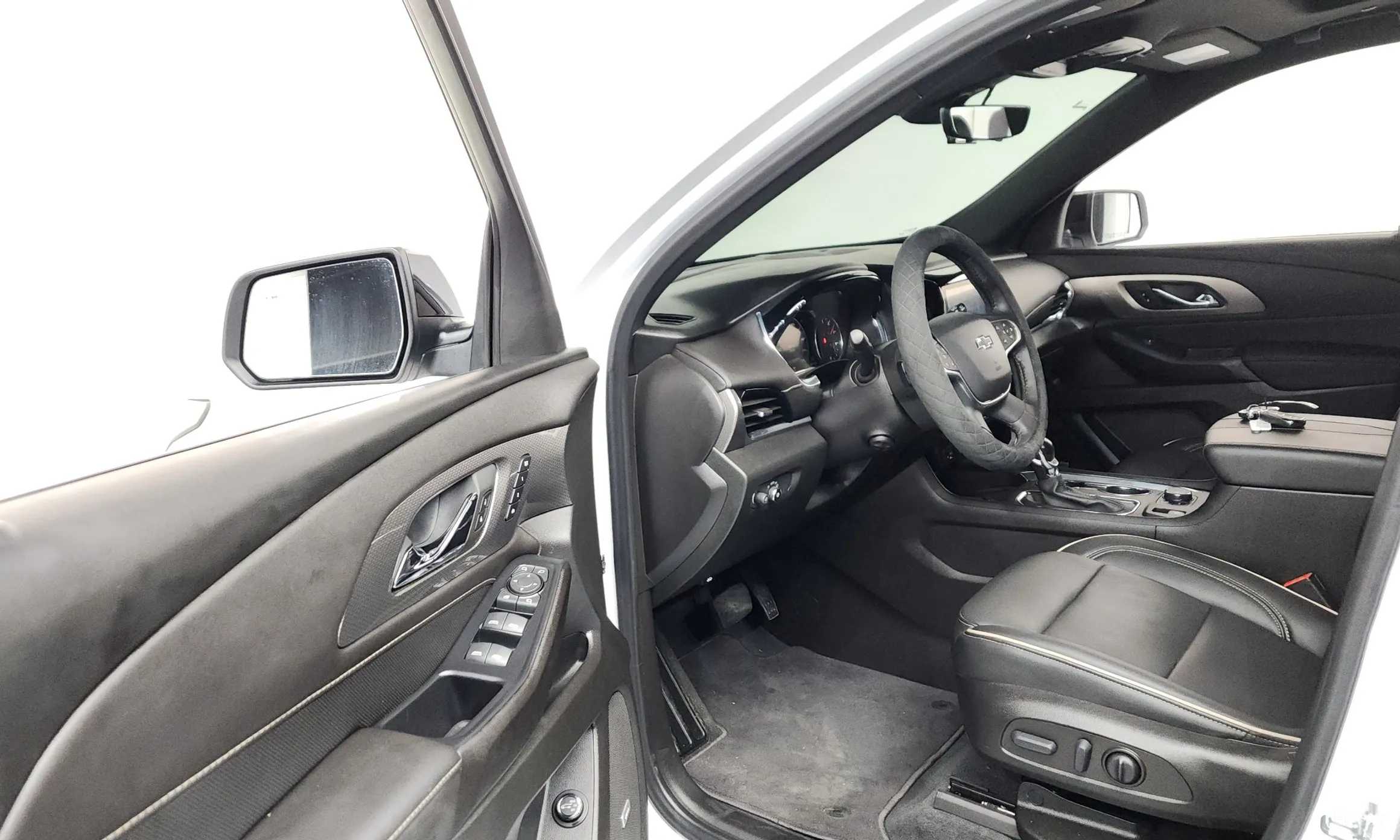 Chevrolet (GM Daewoo) Traverse превью 10