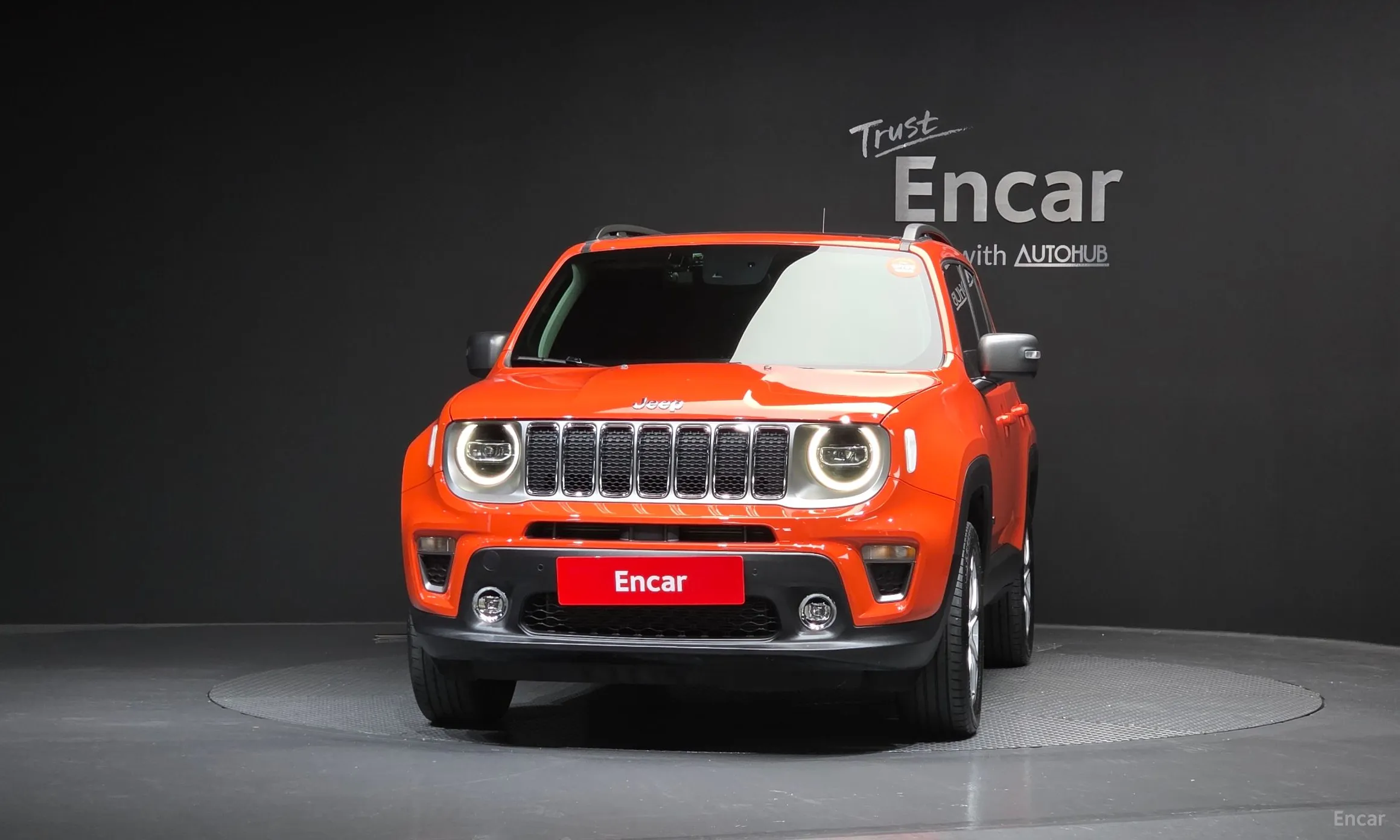 Jeep Renegade превью 3