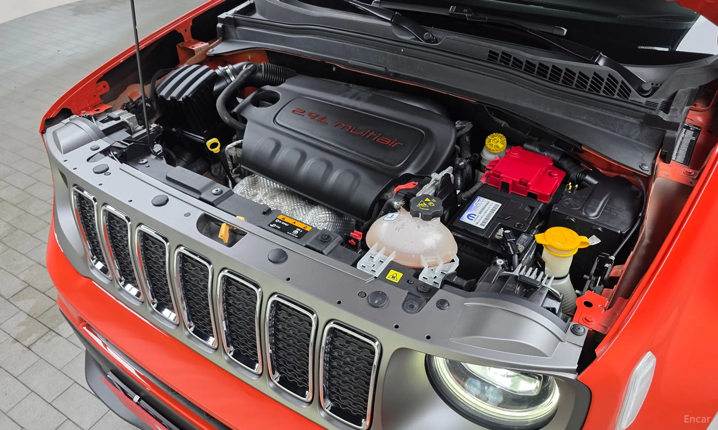 Jeep Renegade превью 6