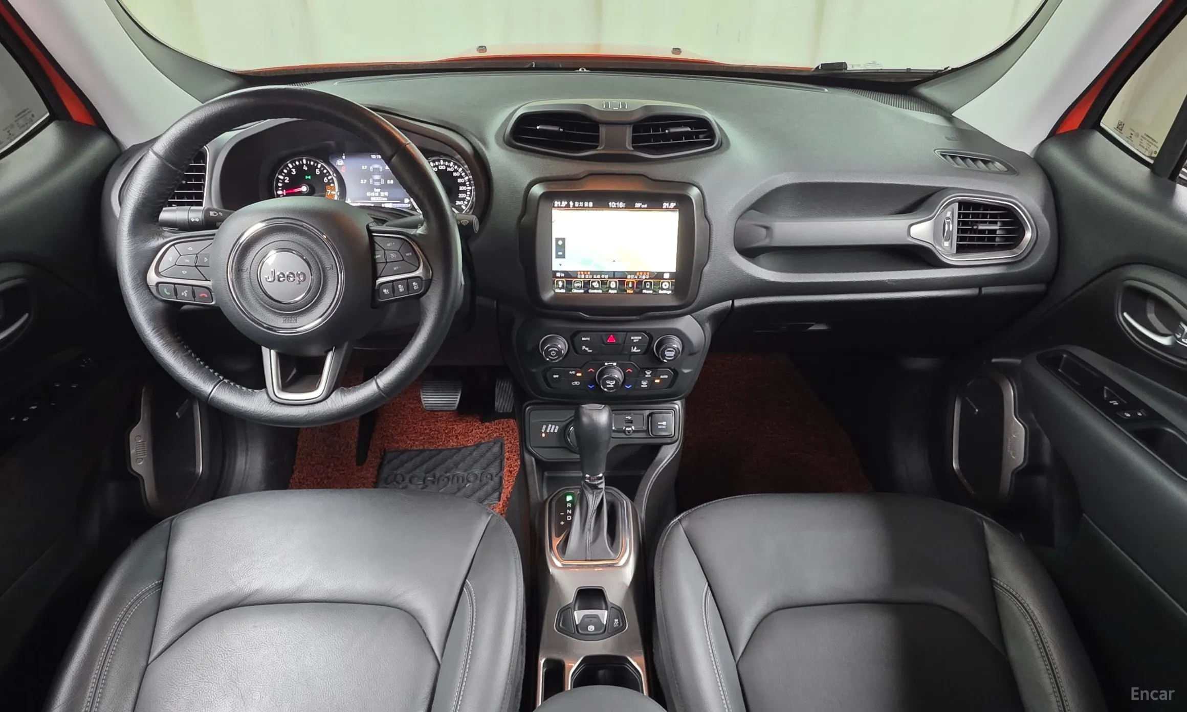 Jeep Renegade превью 7