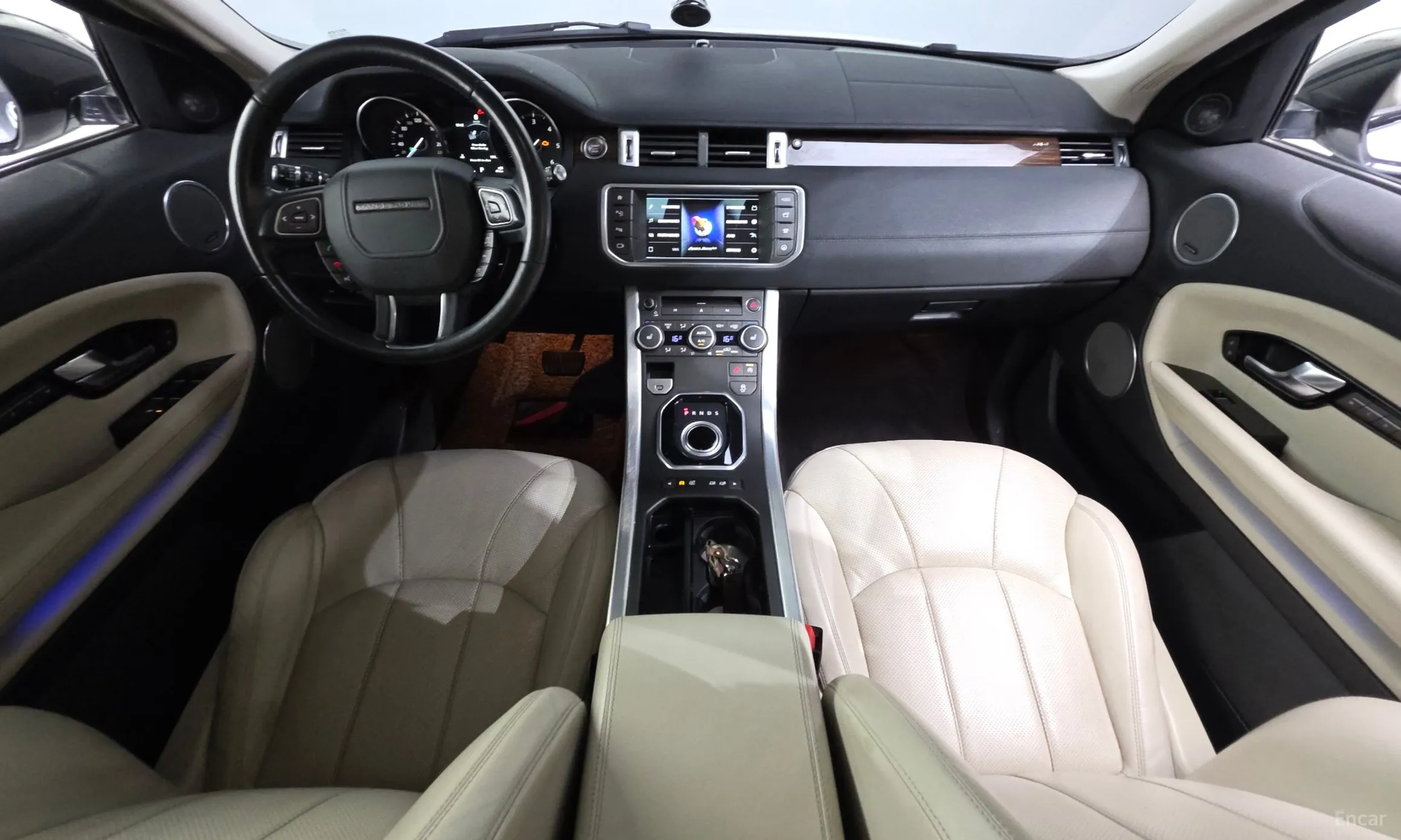 Land Rover Range Rover Evoque превью 7