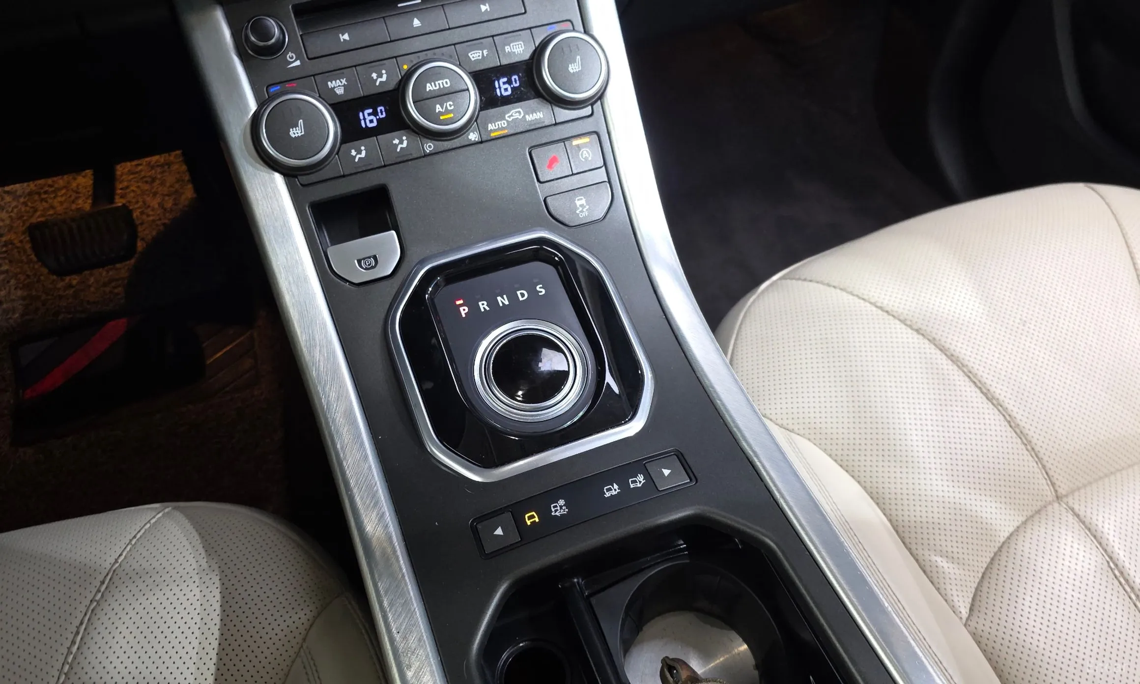 Land Rover Range Rover Evoque превью 9