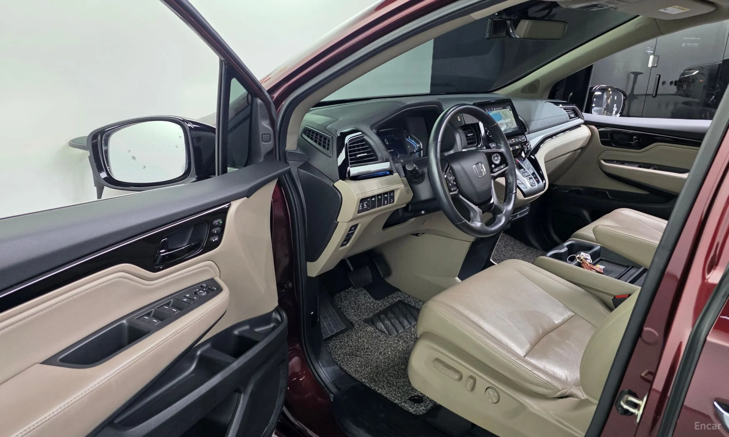 Honda Odyssey превью 10