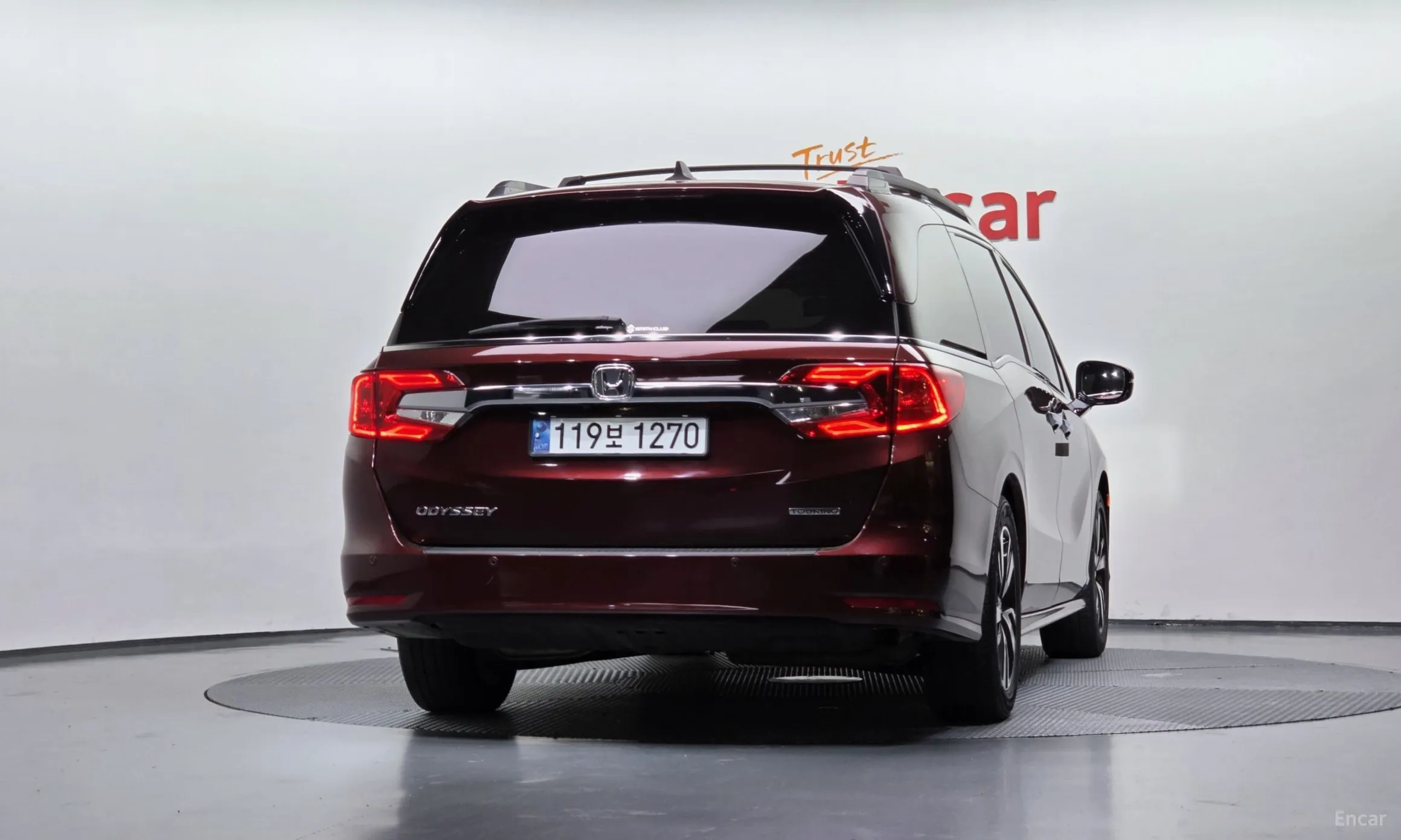 Honda Odyssey превью 4